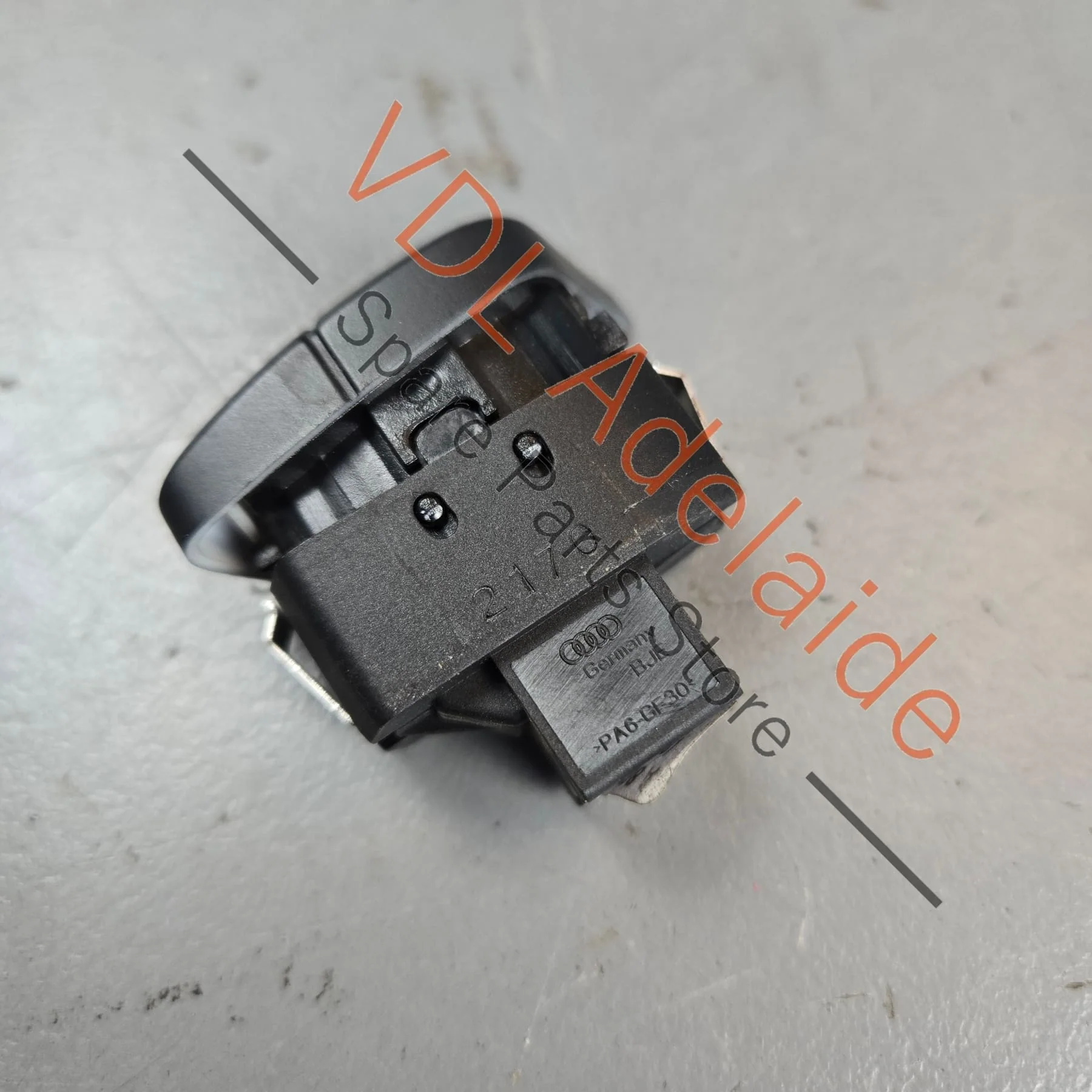 Audi RS5 Power Central Lock Unlock Locking Switch 8K0959565E - Image 3