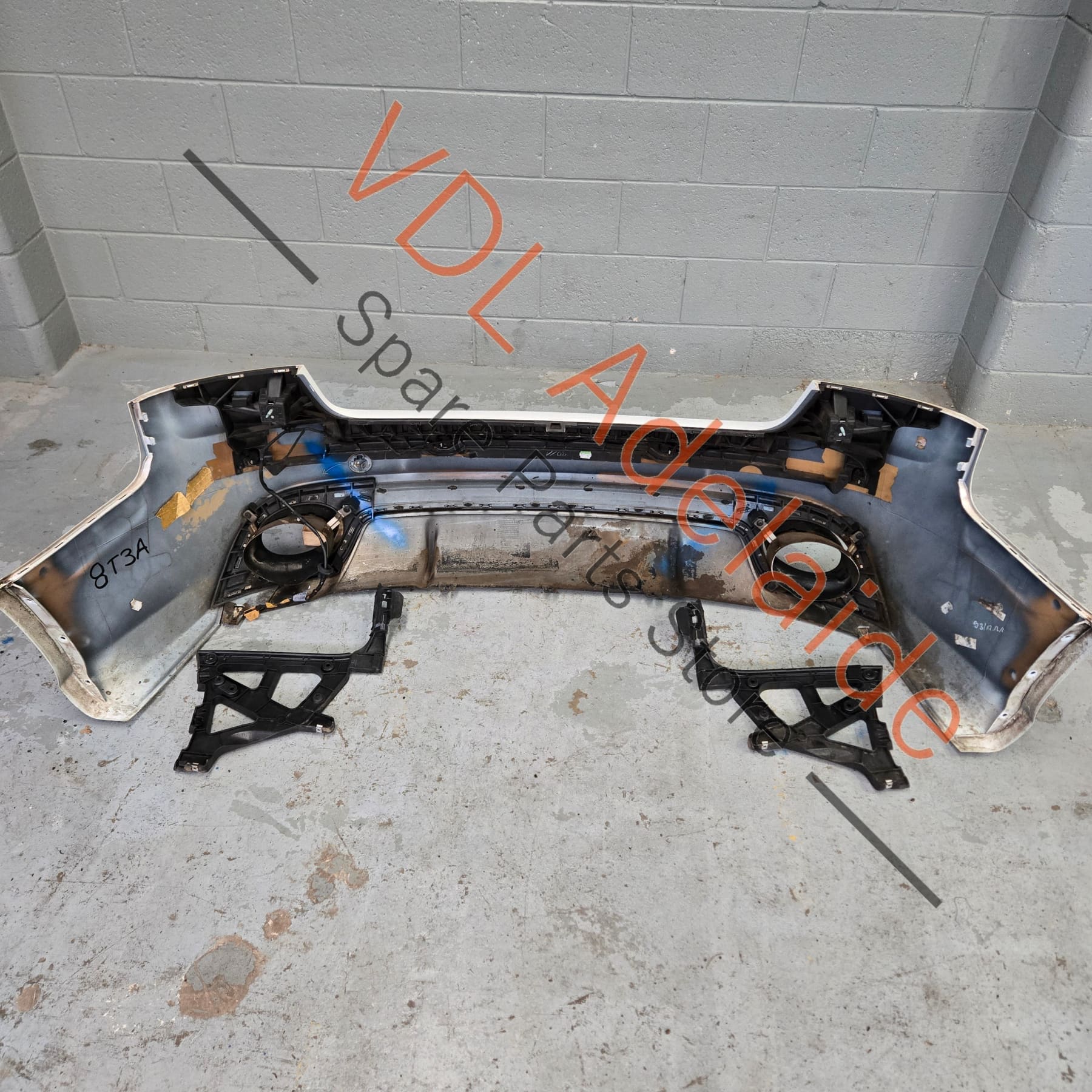 Audi RS5 Rear Bumper Cover & Diffuser Assembly 8T0807067E 8T0807521E - Image 2
