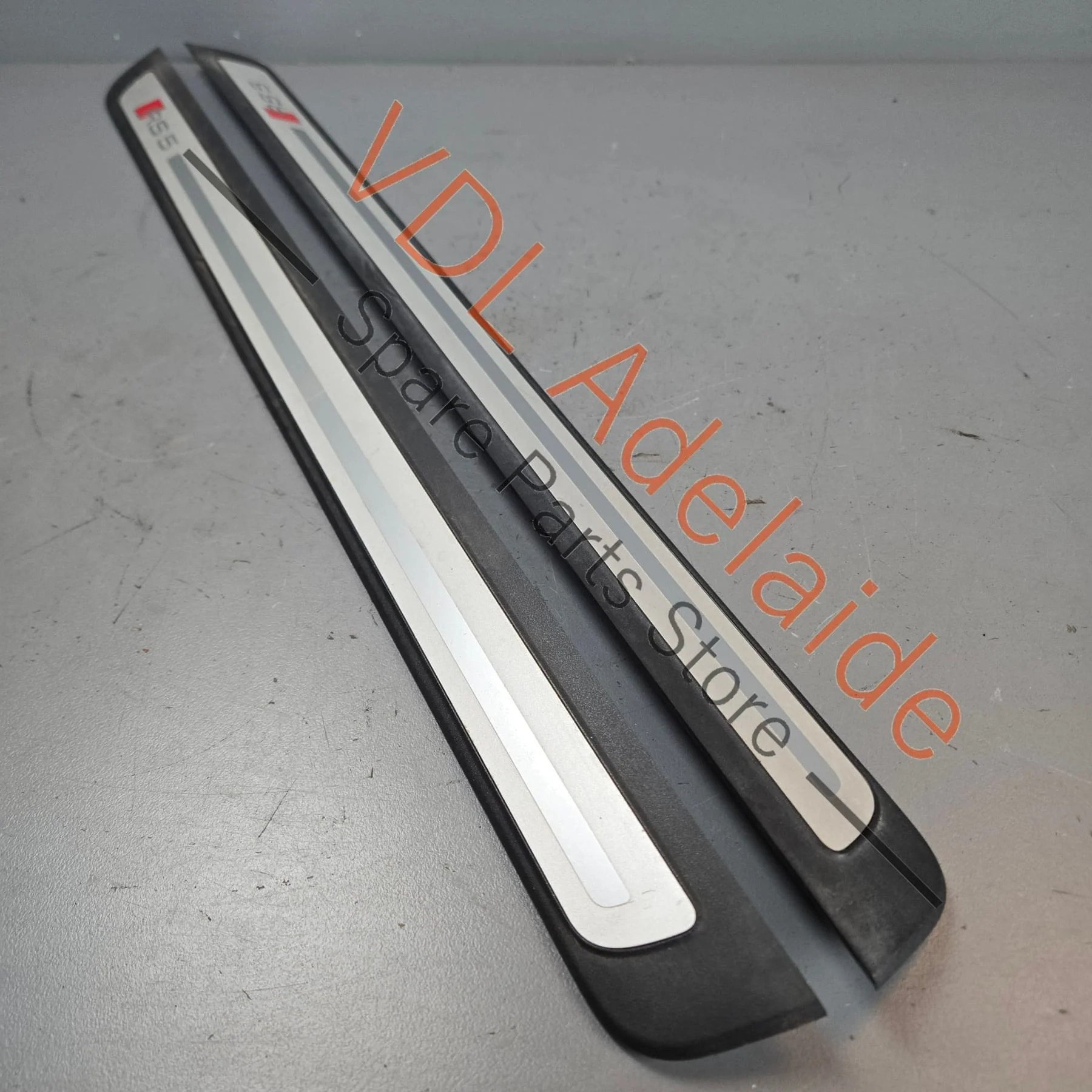 Audi RS5 Door Sill Trim Strip Scuff Plates 8T853373M 8T853374M Left & Right - Image 4