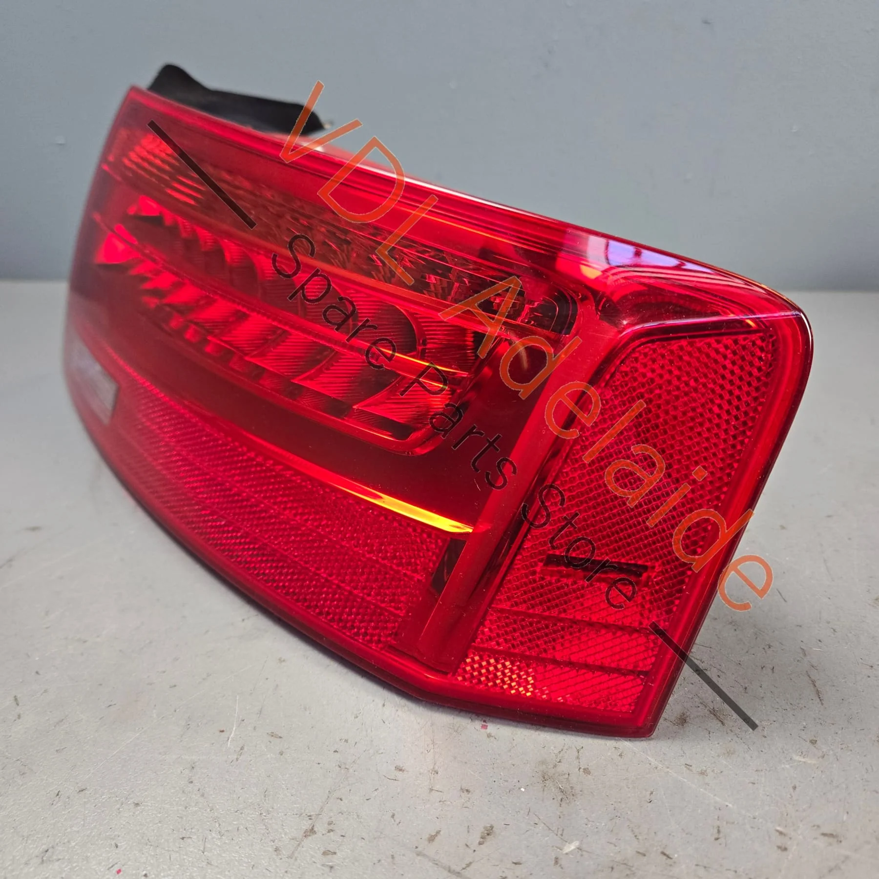 Audi RS5 Right Side Rear LED Tail Light Outer 8T0945096H - Image 3