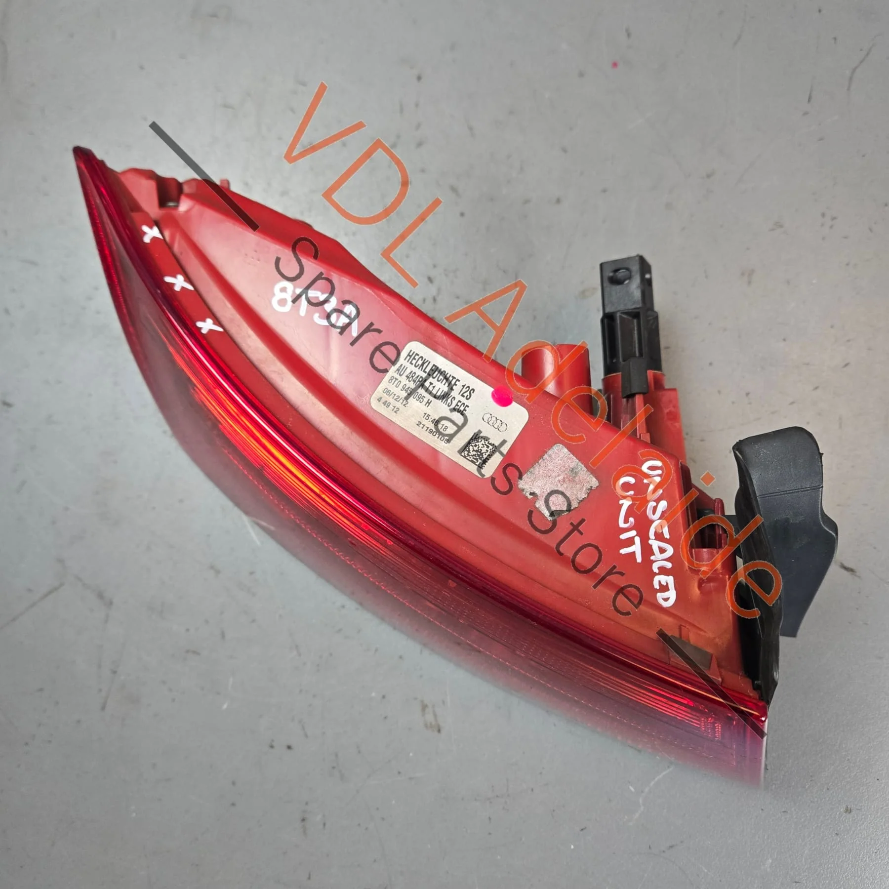 Audi RS5 Left Side Rear LED Tail Light Outer 8T0945095H **Discounted item** - Image 4