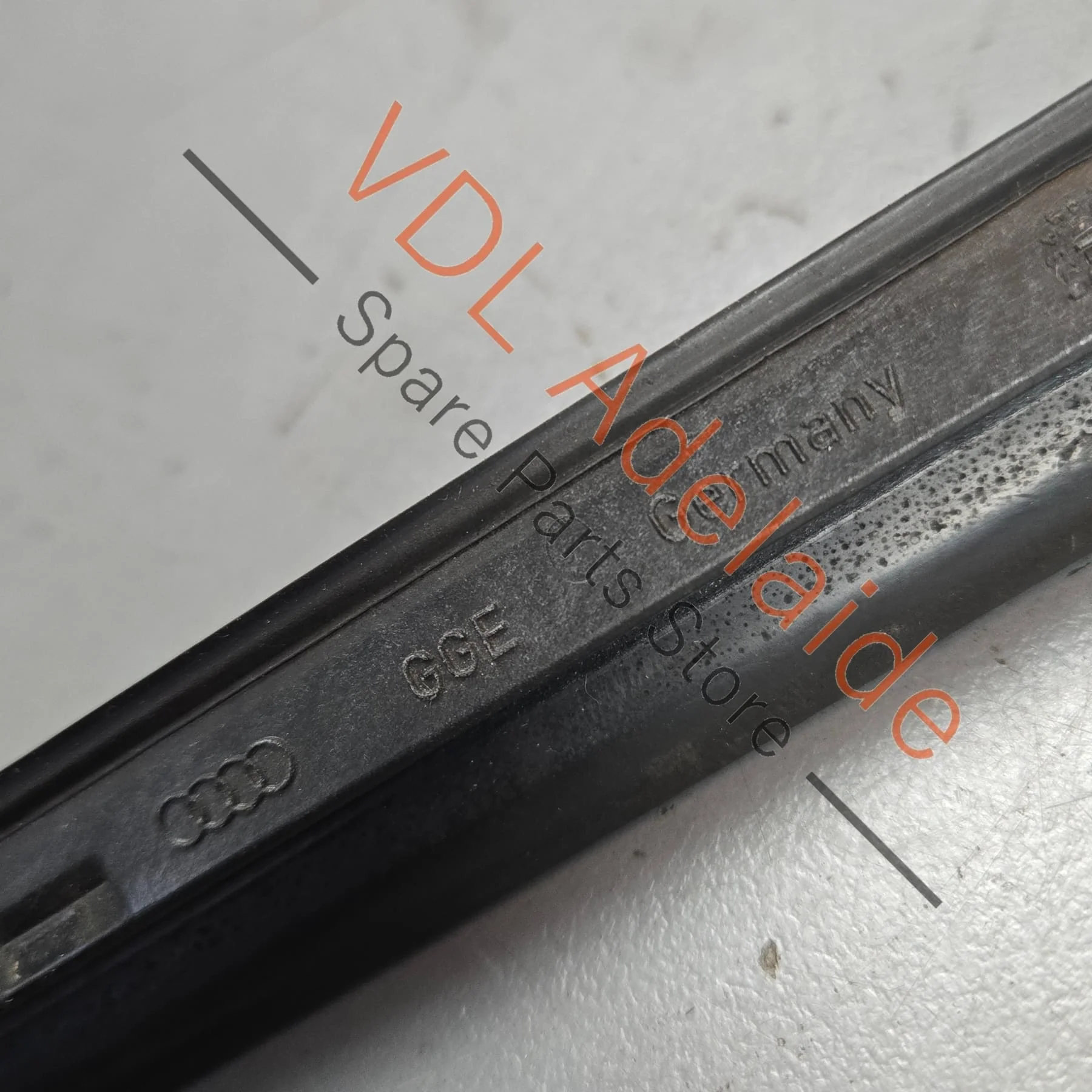 Audi A5 S5 RS5 Front Windscreen Deflector Strip Trim 8T0854327A LHS Left - Image 8