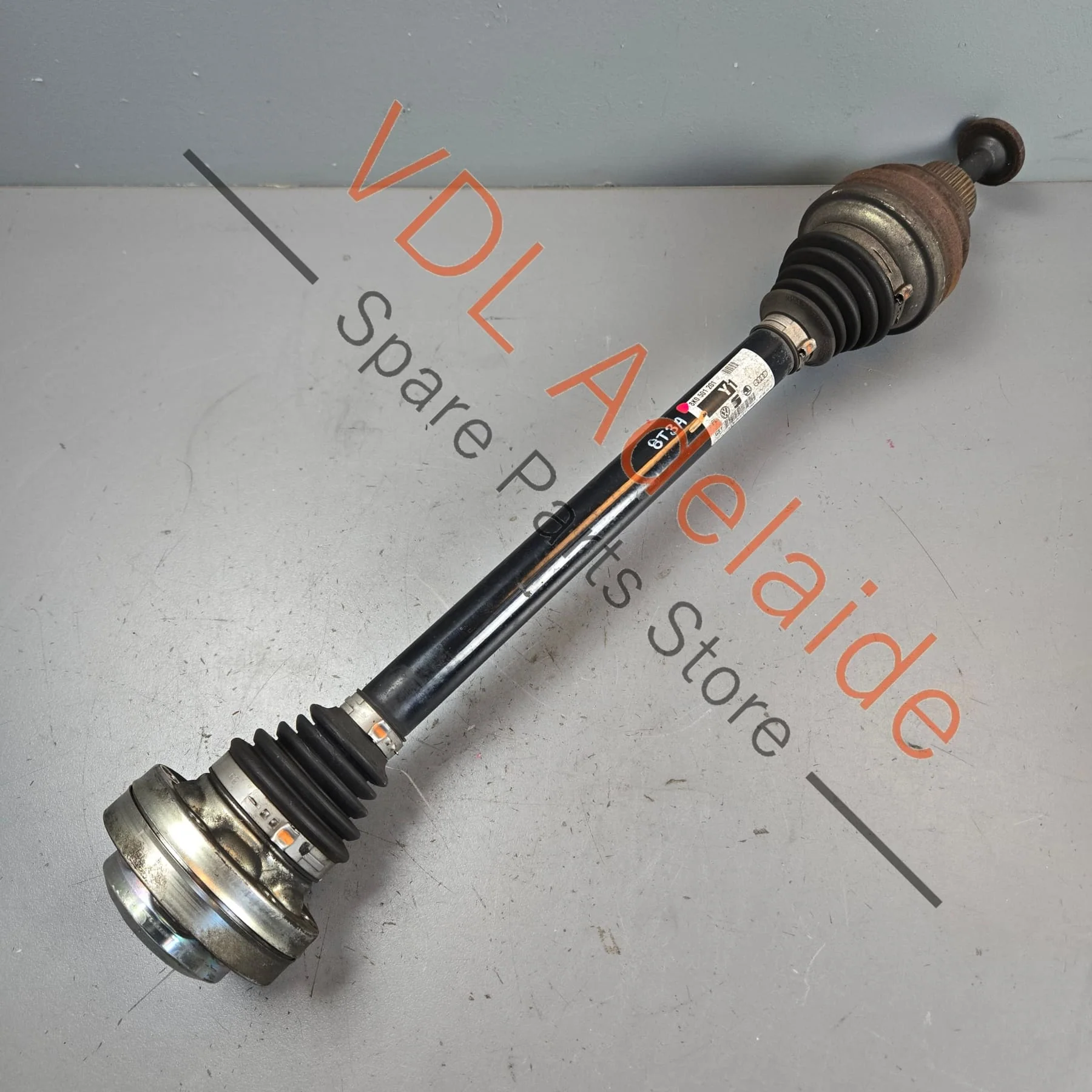Audi RS5 Rear Driveshaft Axle 8K0501201 Left