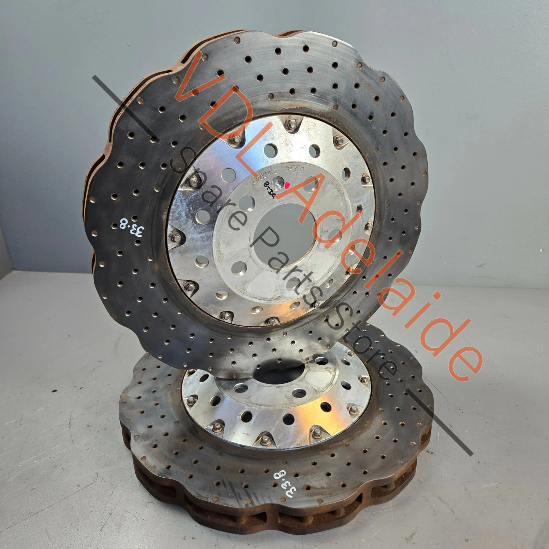 Audi R8 RS4 RS5 Front Brake Disc Rotors Pair with Hats DBA52834 8T0615301 365 x 34 Wavey