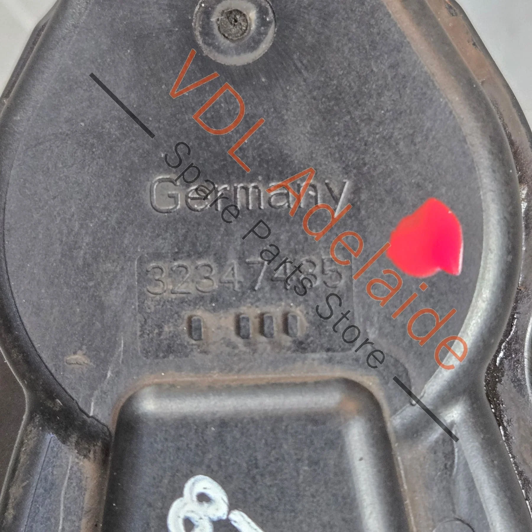 Audi Electric Park Brake Handbrake Servo Servomotor Motor 8K0998281A - Image 4