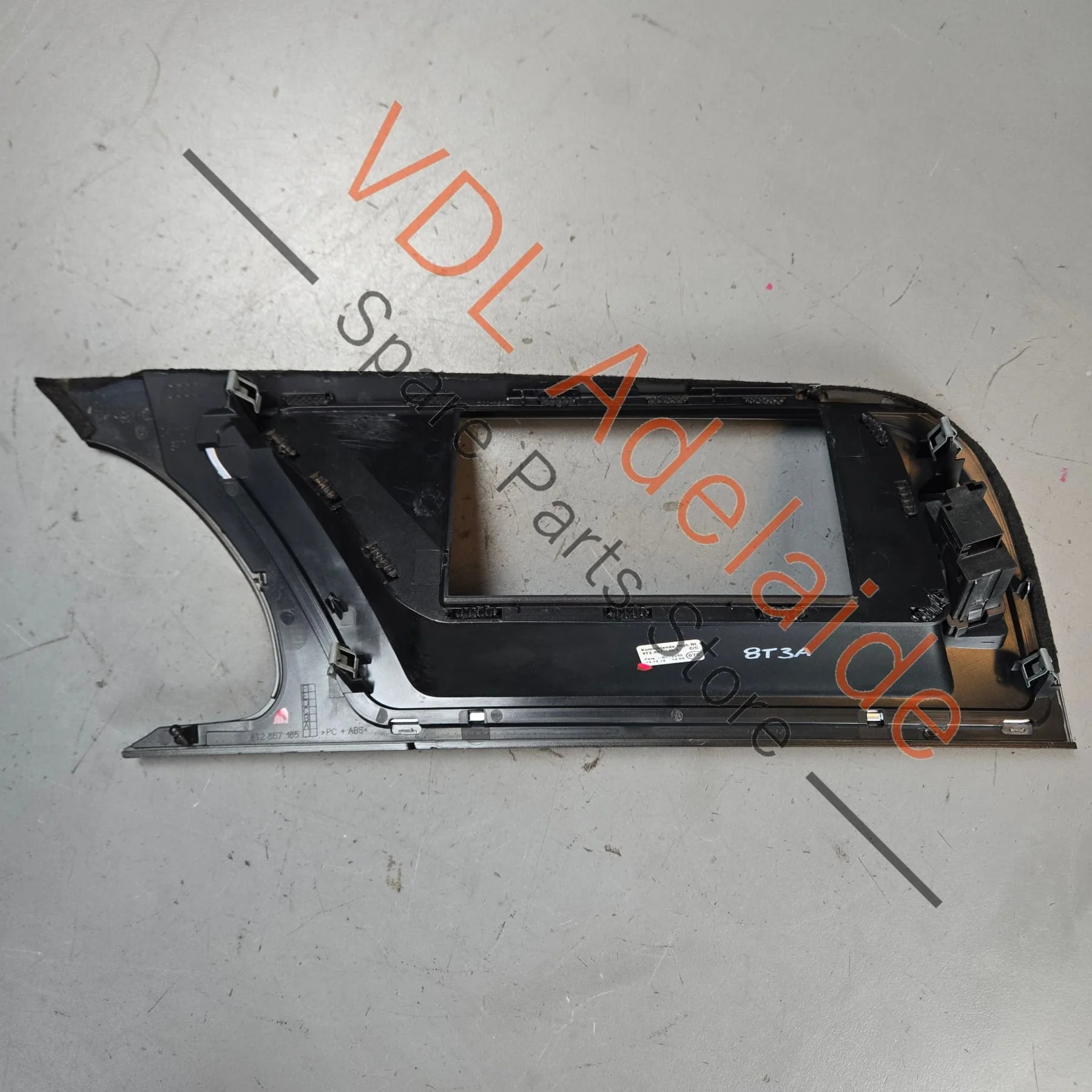 Audi A5 S5 RS5 Centre Dashboard Trim Gloss Black 8T2857185AE V58 - Image 4