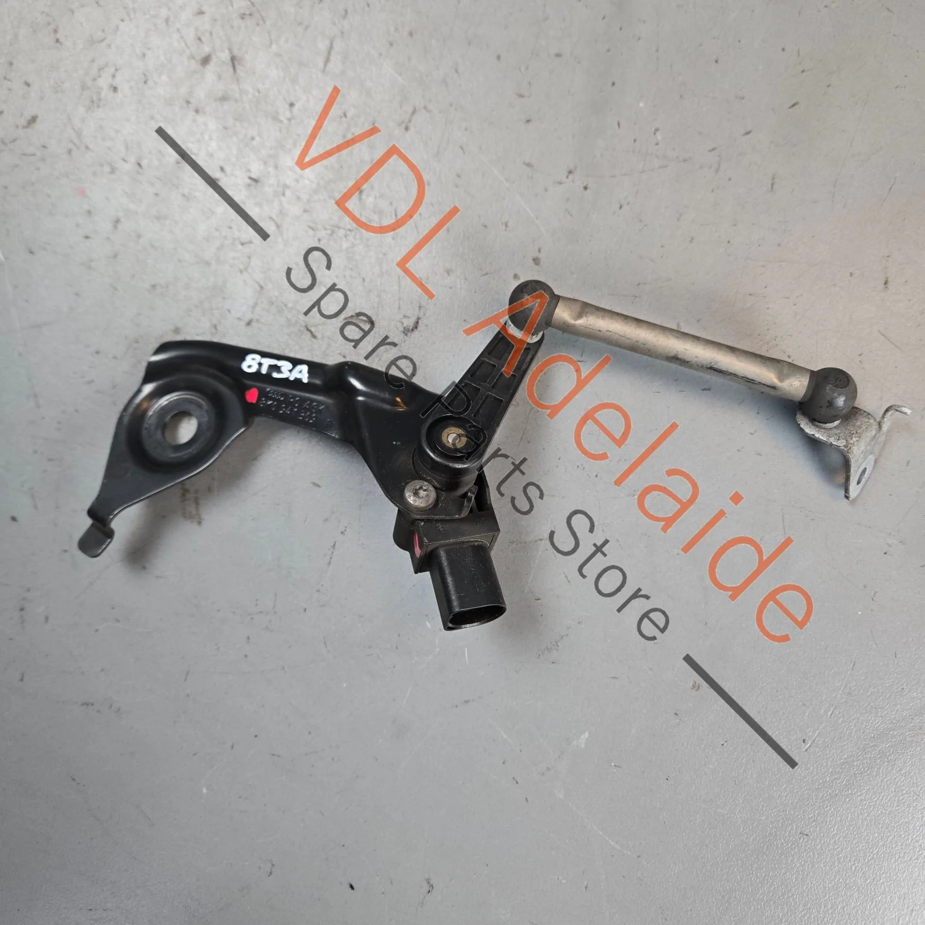 Audi RS5 Rear Suspension Level Sensor 8K0941309F - Image 2