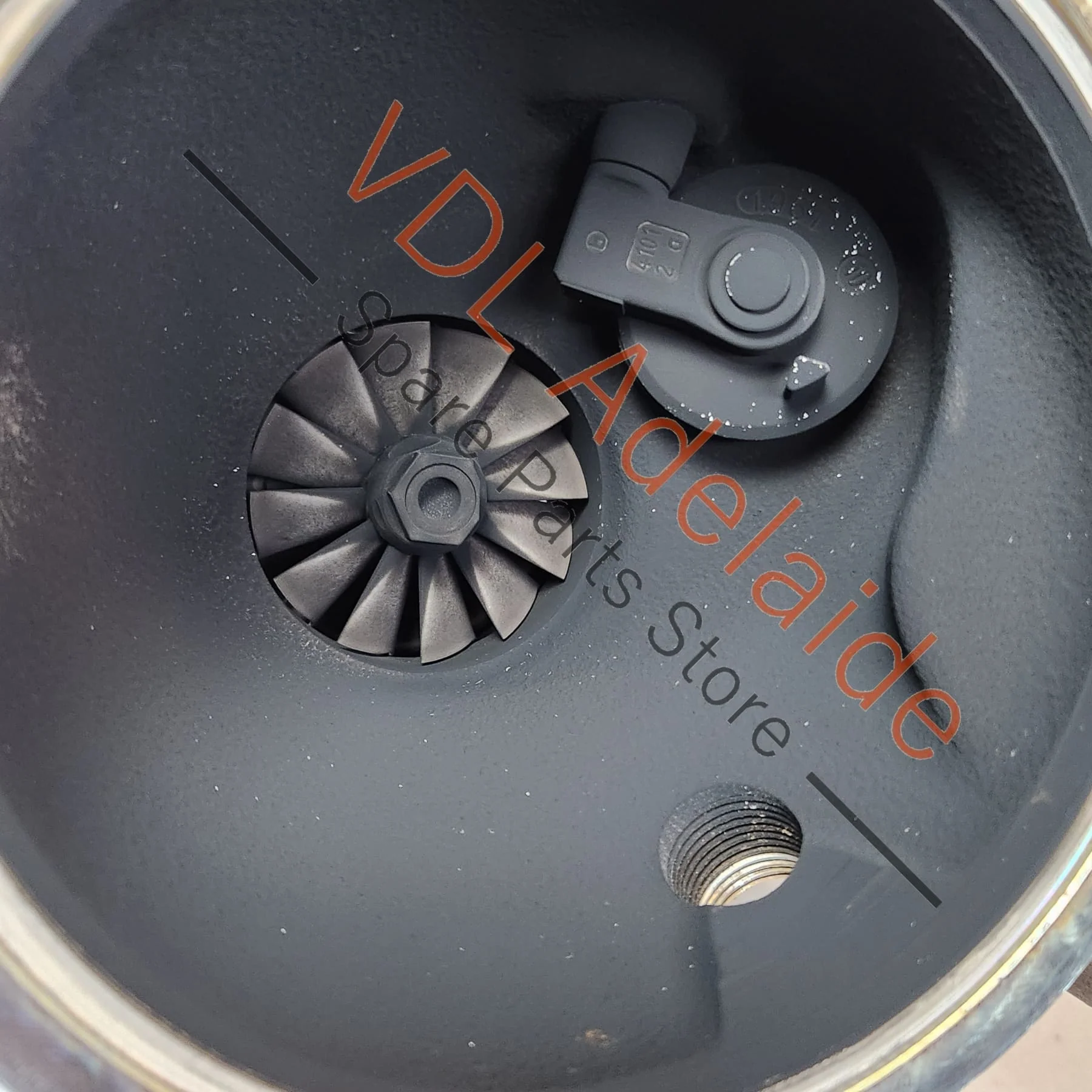 Genuine OEM Audi RS3 CZGB Turbocharger Turbo 07K145701C - Image 9