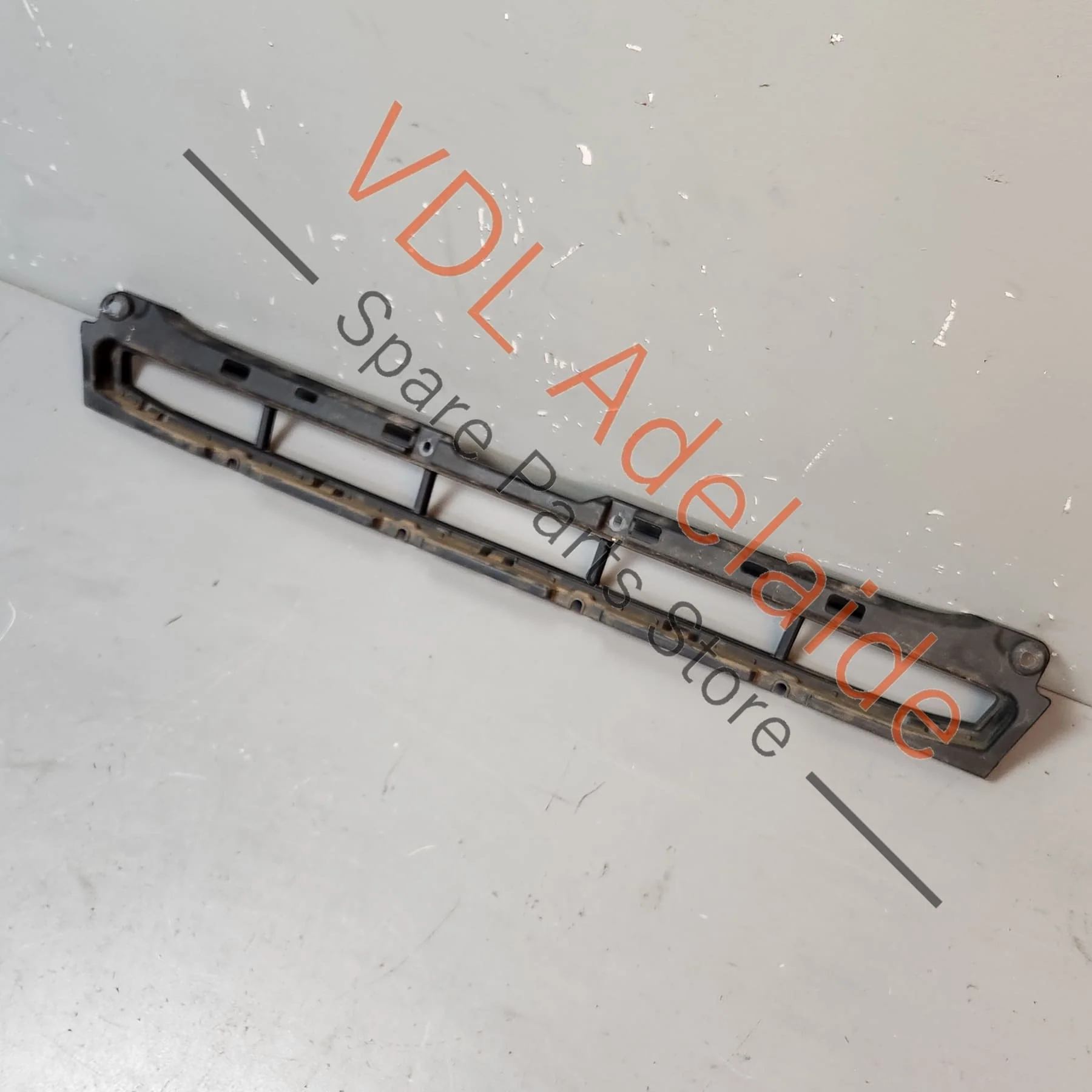 Audi RS3 8V Front Bumper Lower Grille 8V4807647 Pre-Facelift - Image 7