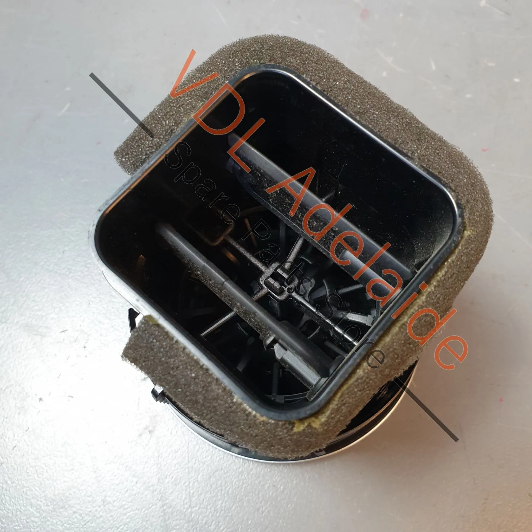 Audi RS3 8V Dash Airconditioning AC Heater Vent Outlet Black 8V0820901A - Image 7