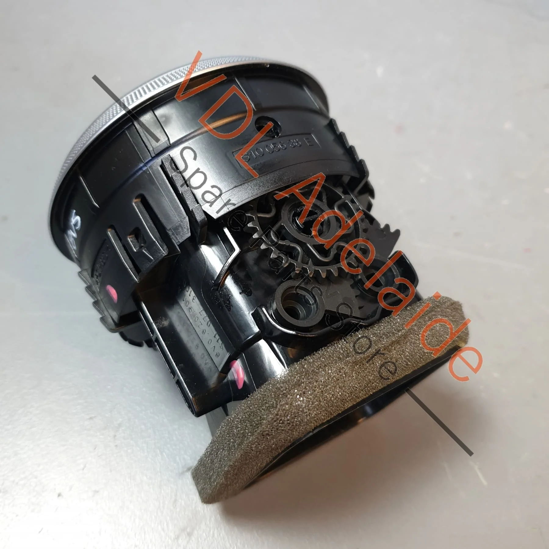 Audi RS3 8V Dash Airconditioning AC Heater Vent Outlet Black 8V0820901A - Image 9