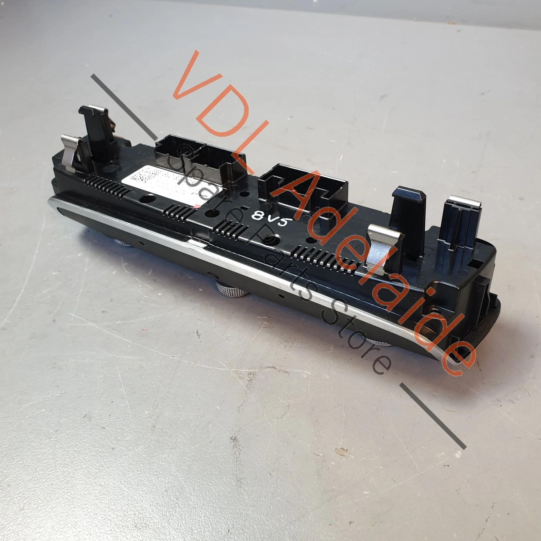 Audi RS3 8V Control Display Panel Switch
for Air Conditioning AC 8V0820043D - Image 6