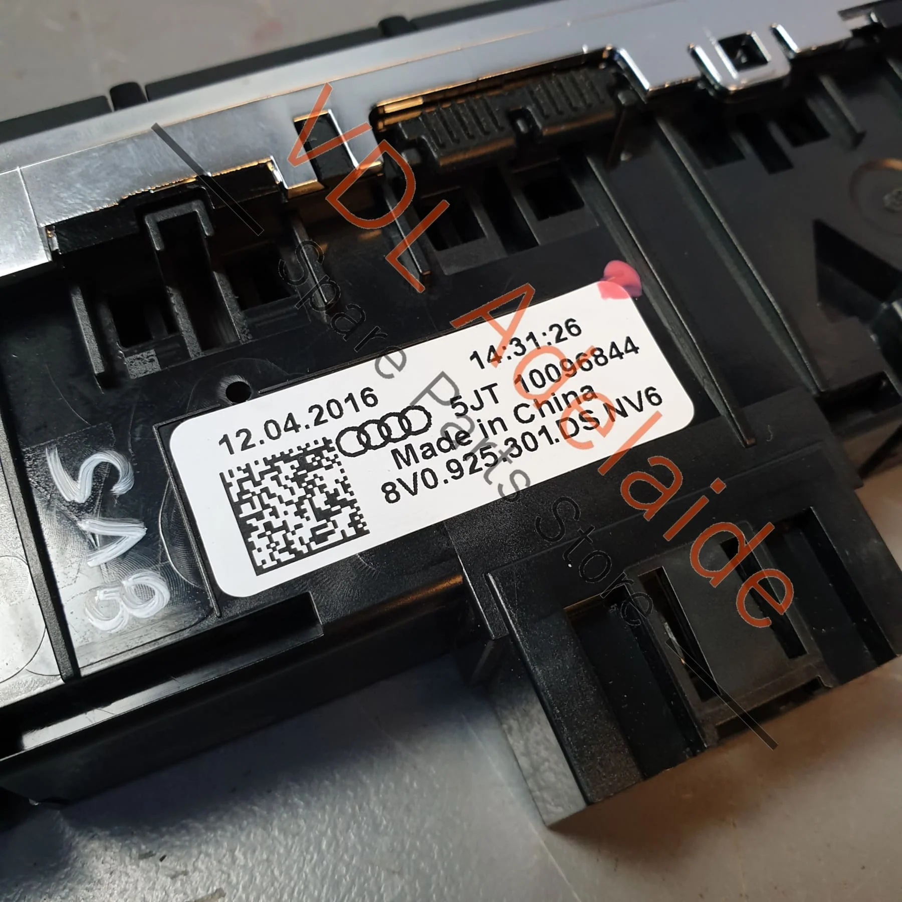Audi RS3 8V Dash Multi Switch Drive Select Hazard Park Assist 8V0925301DS - Image 6