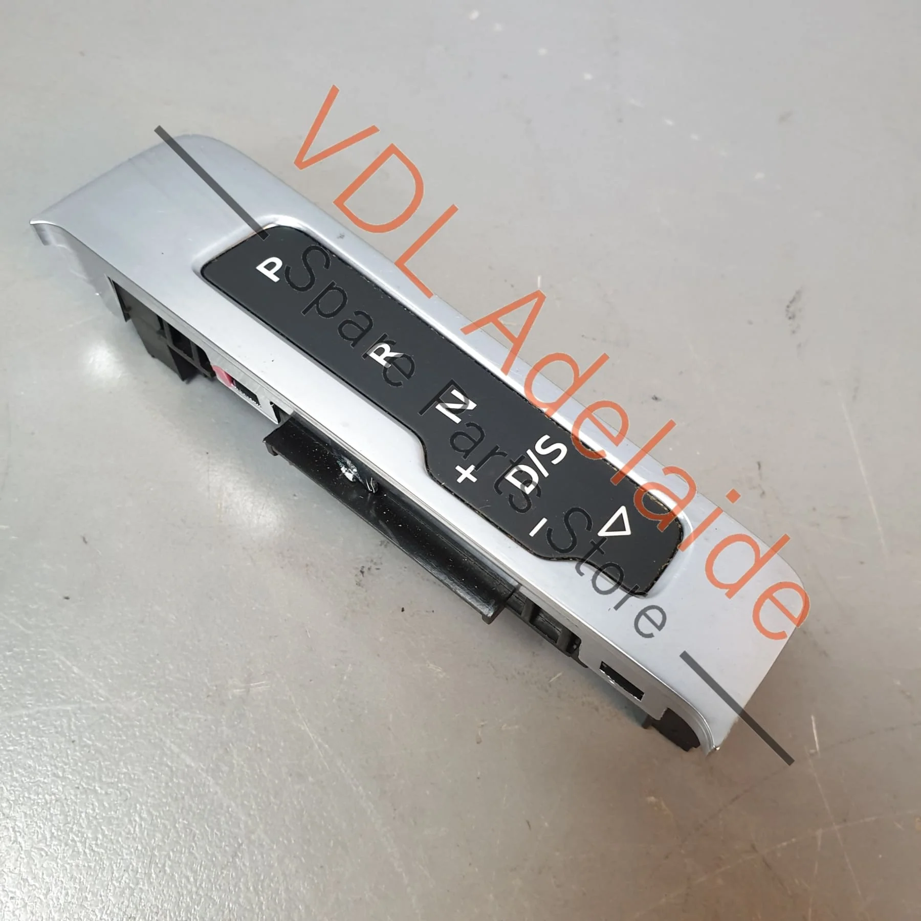 Audi RS3 S3 A3 8V Auto Gear Shift Selector Display Unit RHD 8V2713463A - Image 2
