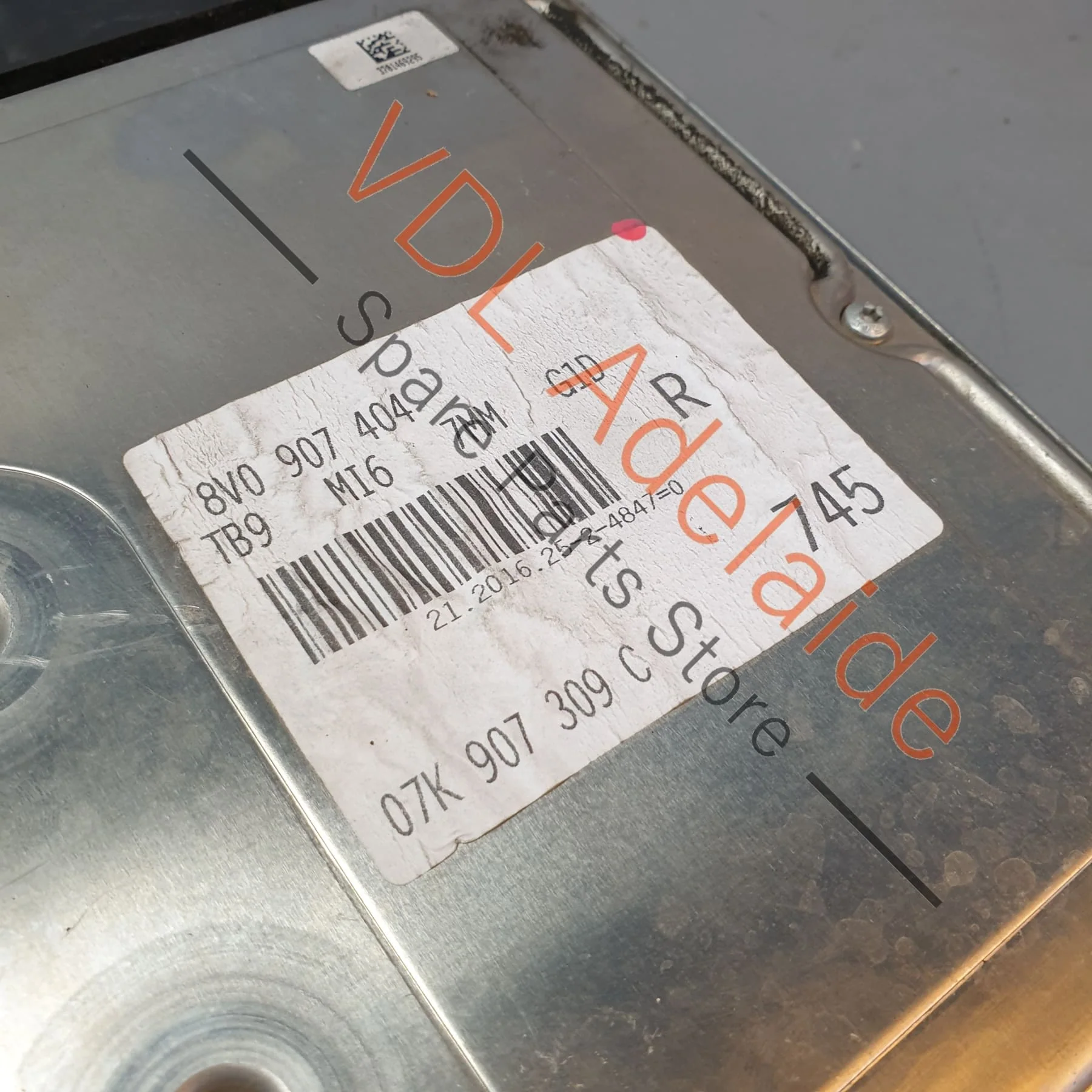 Audi RS3 8V Control Unit for 2.5L CZGB Petrol Engine ECU 8V0907404 - Image 2