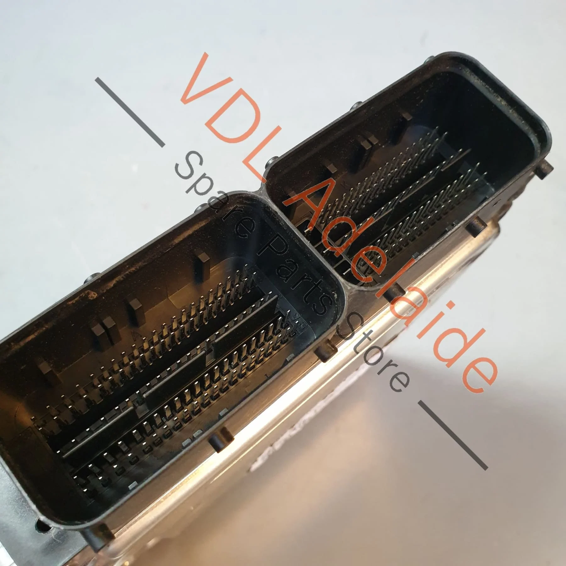 Audi RS3 8V Control Unit for 2.5L CZGB Petrol Engine ECU 8V0907404 - Image 3