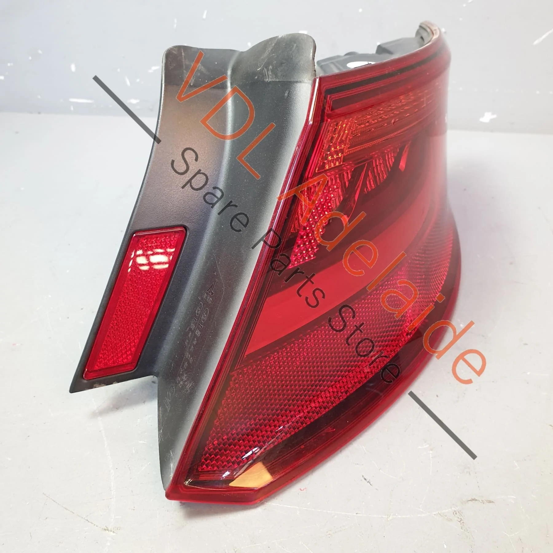 Audi RS3 8V LED Tail Light Right Side Outer 8V4945096D - Image 2