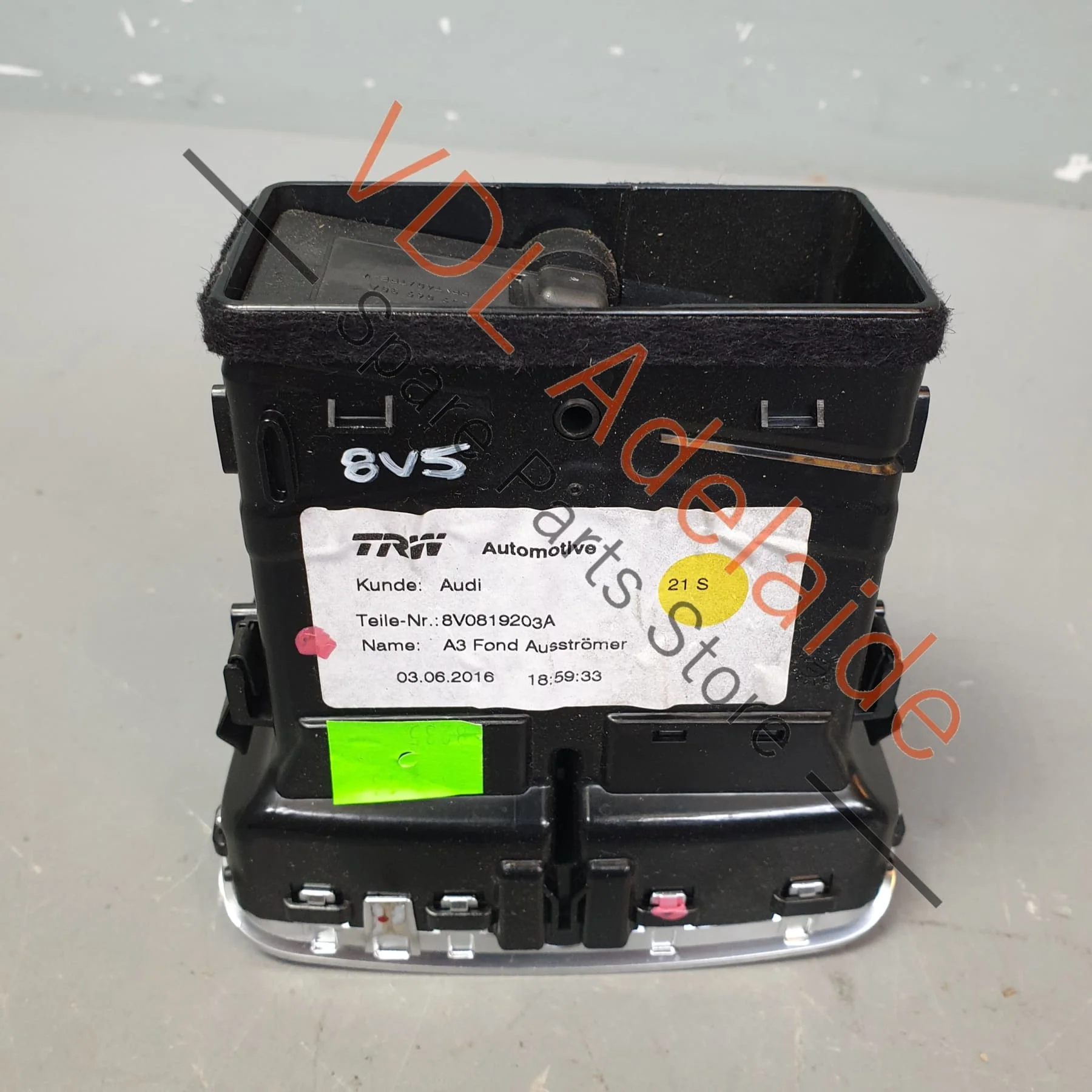 Audi RS3 S3 A3 8V Rear Air Conditioning Heater Vent Black 8V0819203A - Image 4