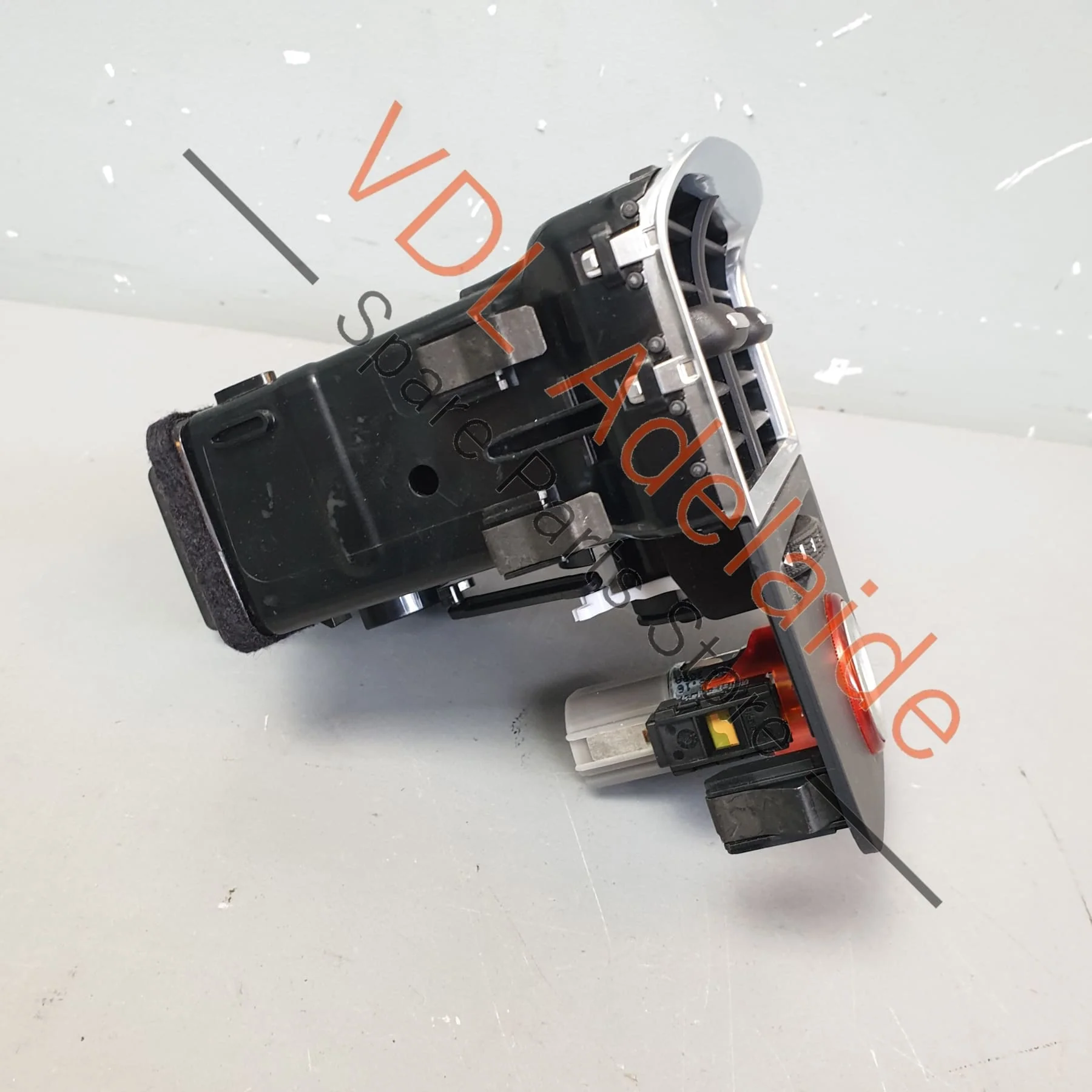 Audi RS3 S3 A3 8V Rear Air Conditioning Heater Vent Black 8V0819203A - Image 5