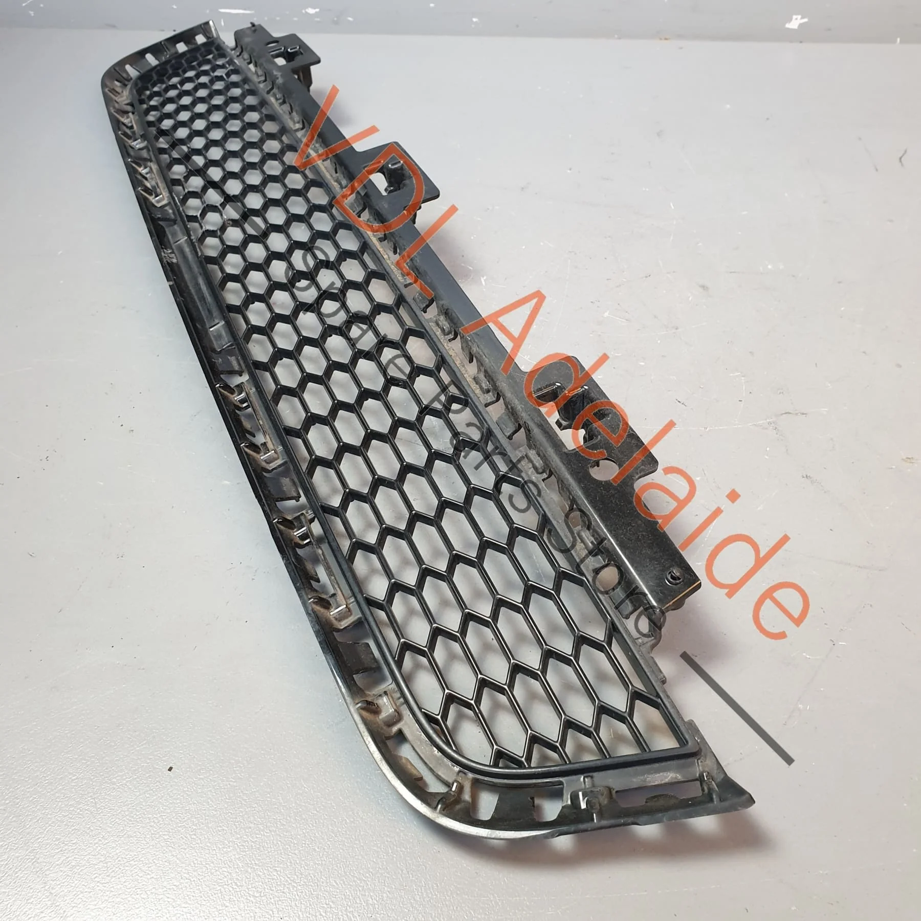 Audi RS3 8V Front Radiator Grille Lower Insert Gloss Black 8V4853667B - Image 7