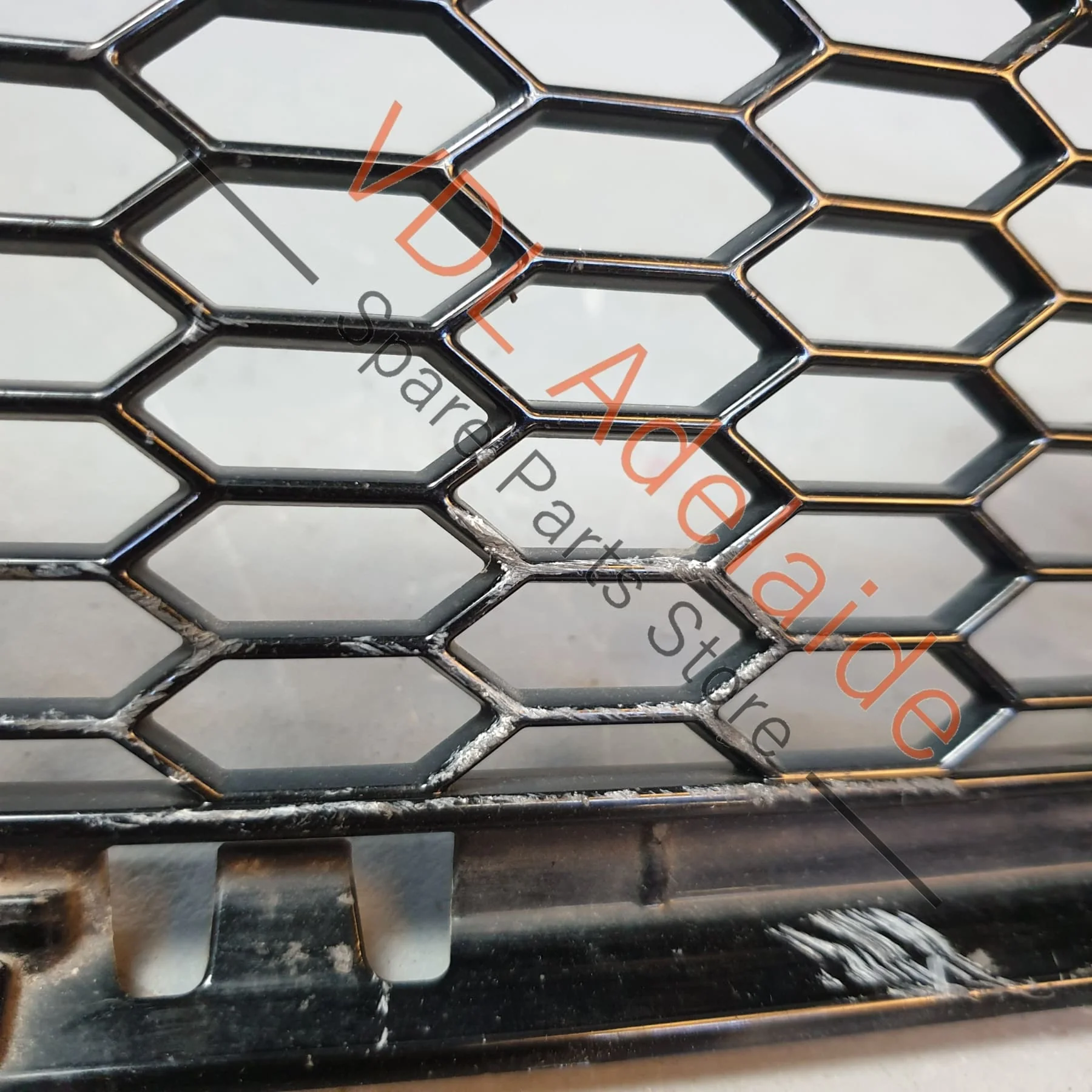 Audi RS3 8V Front Radiator Grille Lower Insert Gloss Black 8V4853667B - Image 8