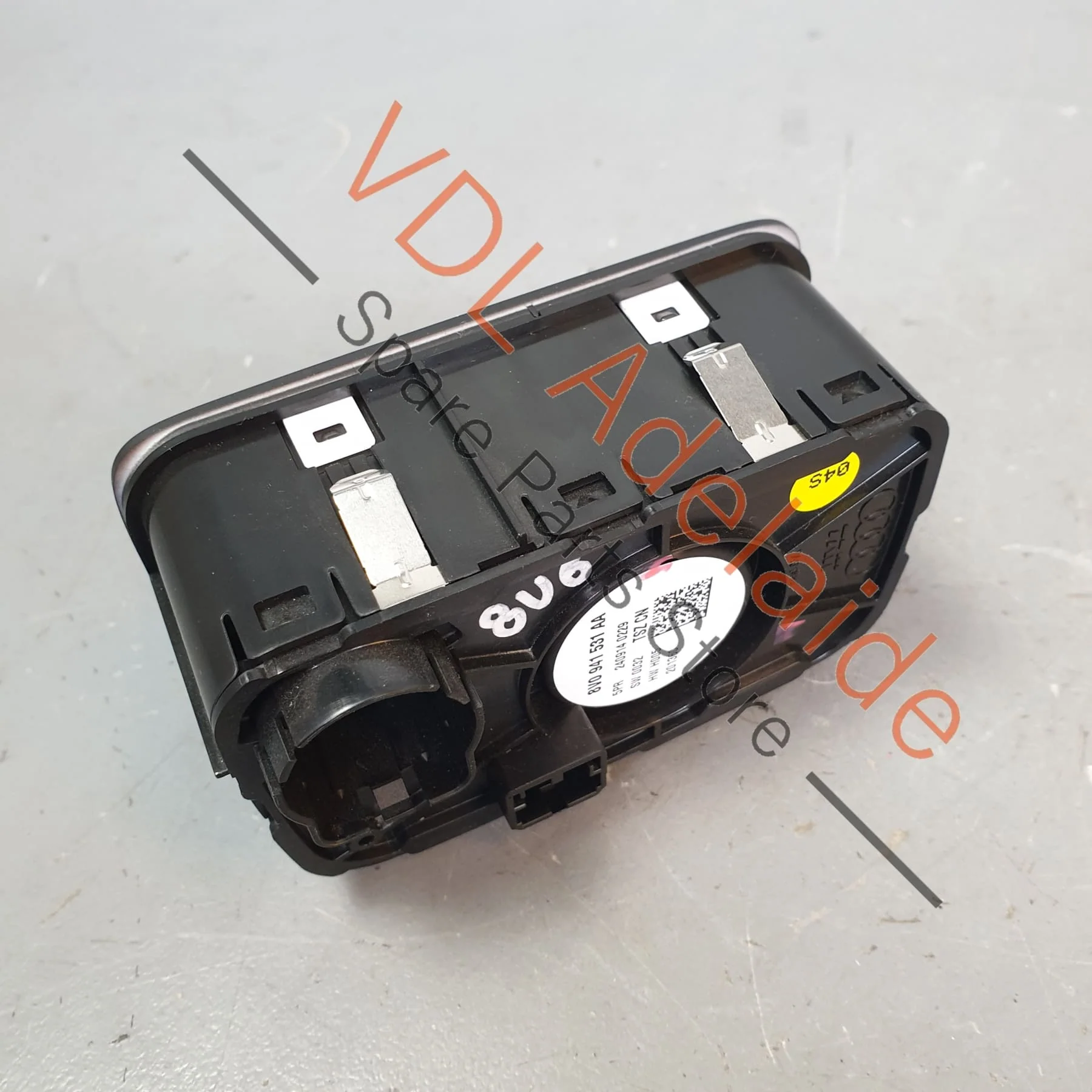 Audi R3 8V Headlight Headlamp Switch for Side Lights & Driving Lights 8V0941531AA - Image 4