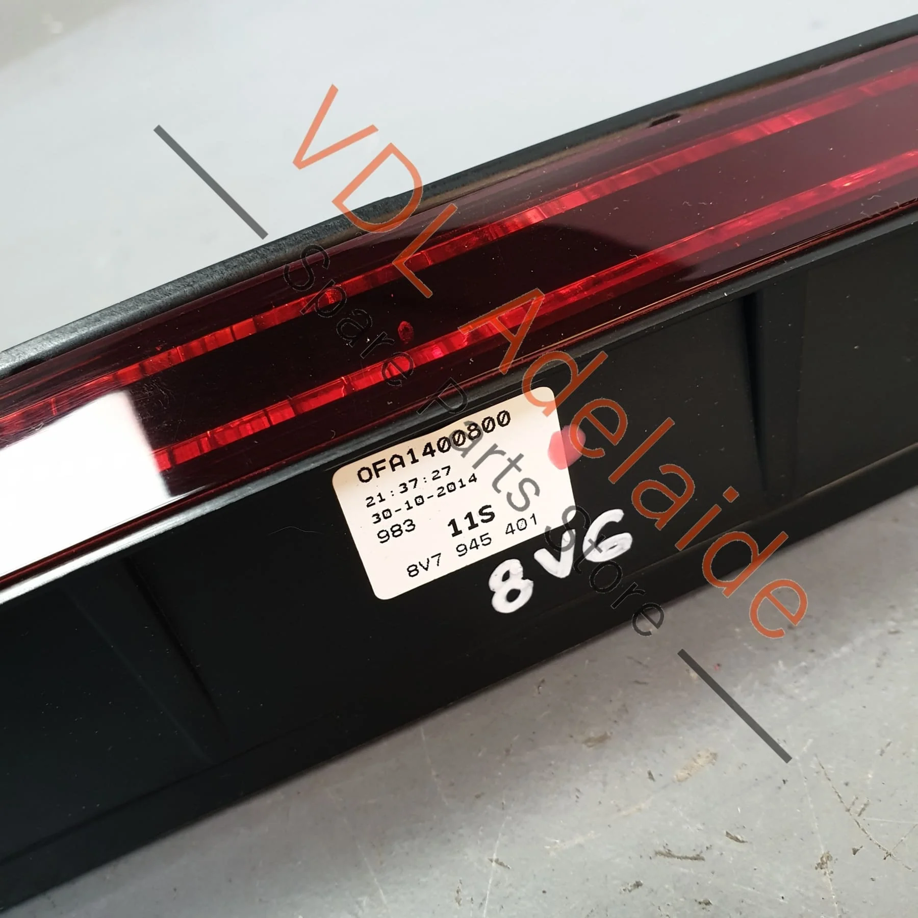 Audi A3 S3 Thrid Middle Centre High Level Brake Light 8V7945087 - Image 9