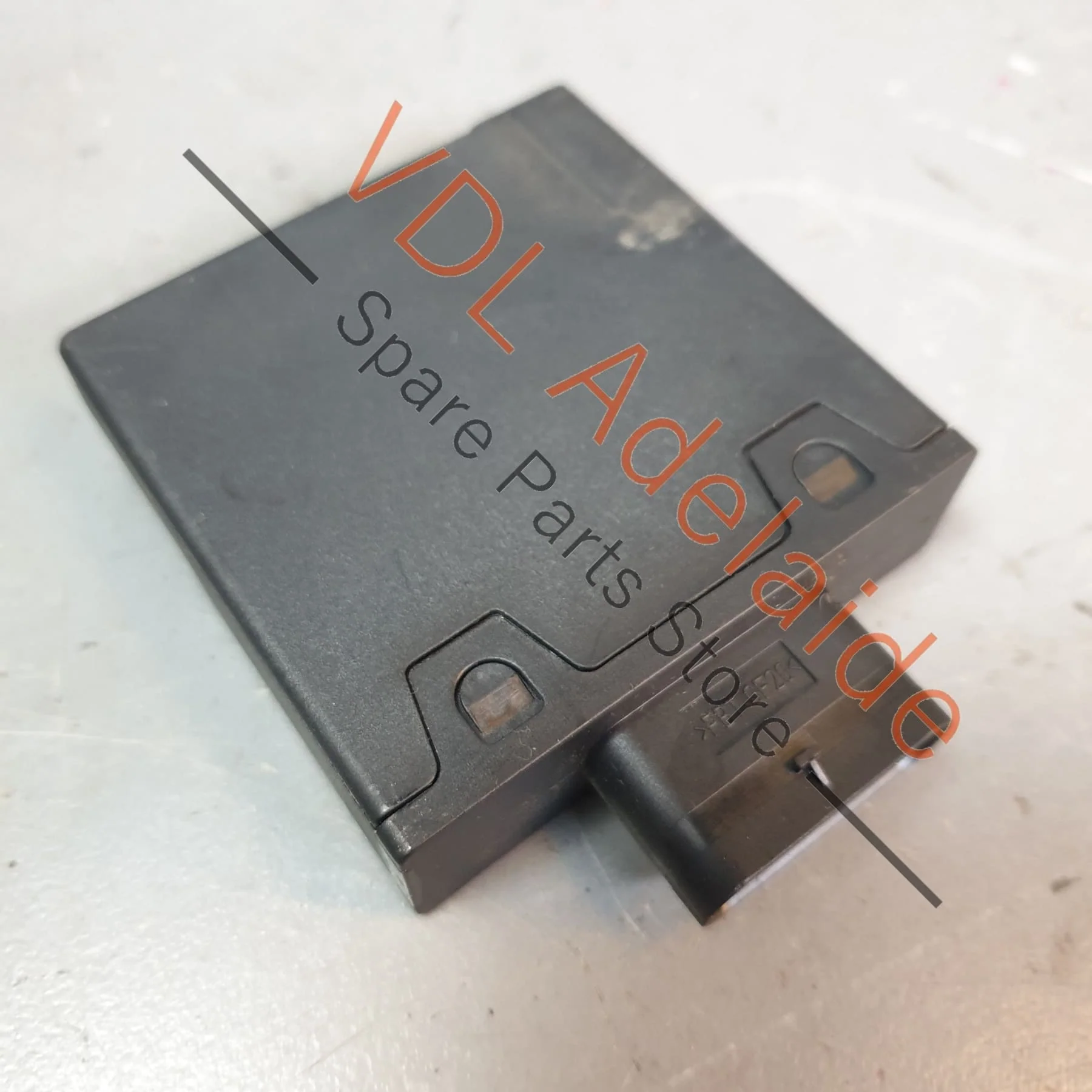 Audi VW Engine Noise Production Impact Sound Control Unit 8V0907159 - Image 2
