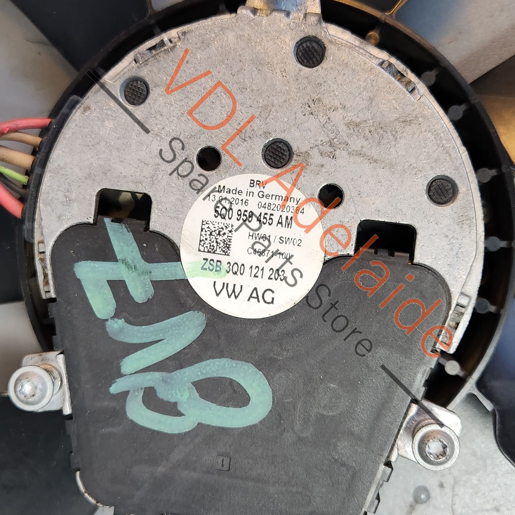 Audi RS3 8V 320W 370mm Radiator Fan 5Q0121455AM / 3Q0121455AM - Image 10