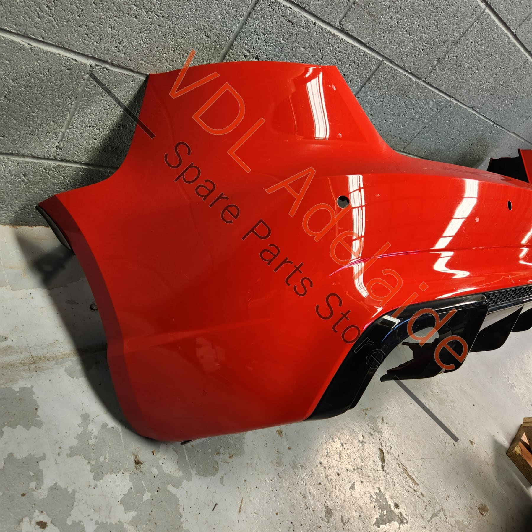 Audi RS3 8V Hatch Rear Bumper Assembly & Rear Muffler Y6Y6 Y6 / Y3T Catalunya Red Metallic - Image 14