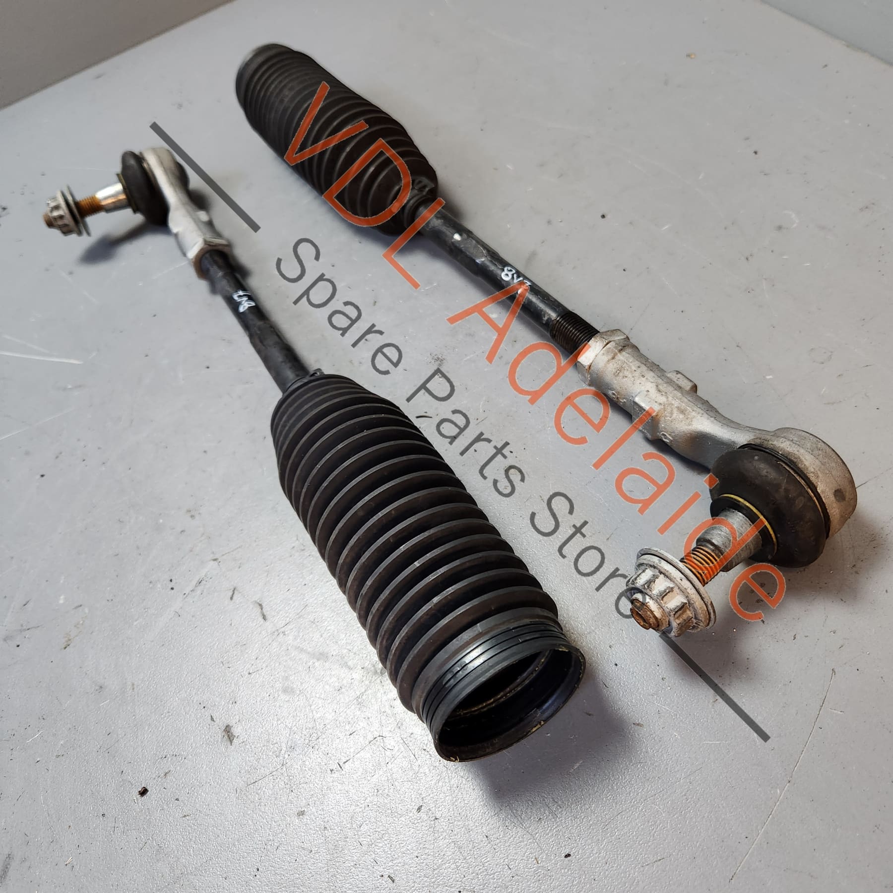 Audi A3 S3 RS3 8V Pair of Front Suspension Track Tie Rod Rack Ends 8V0423811 8V0423812 1K0423810A