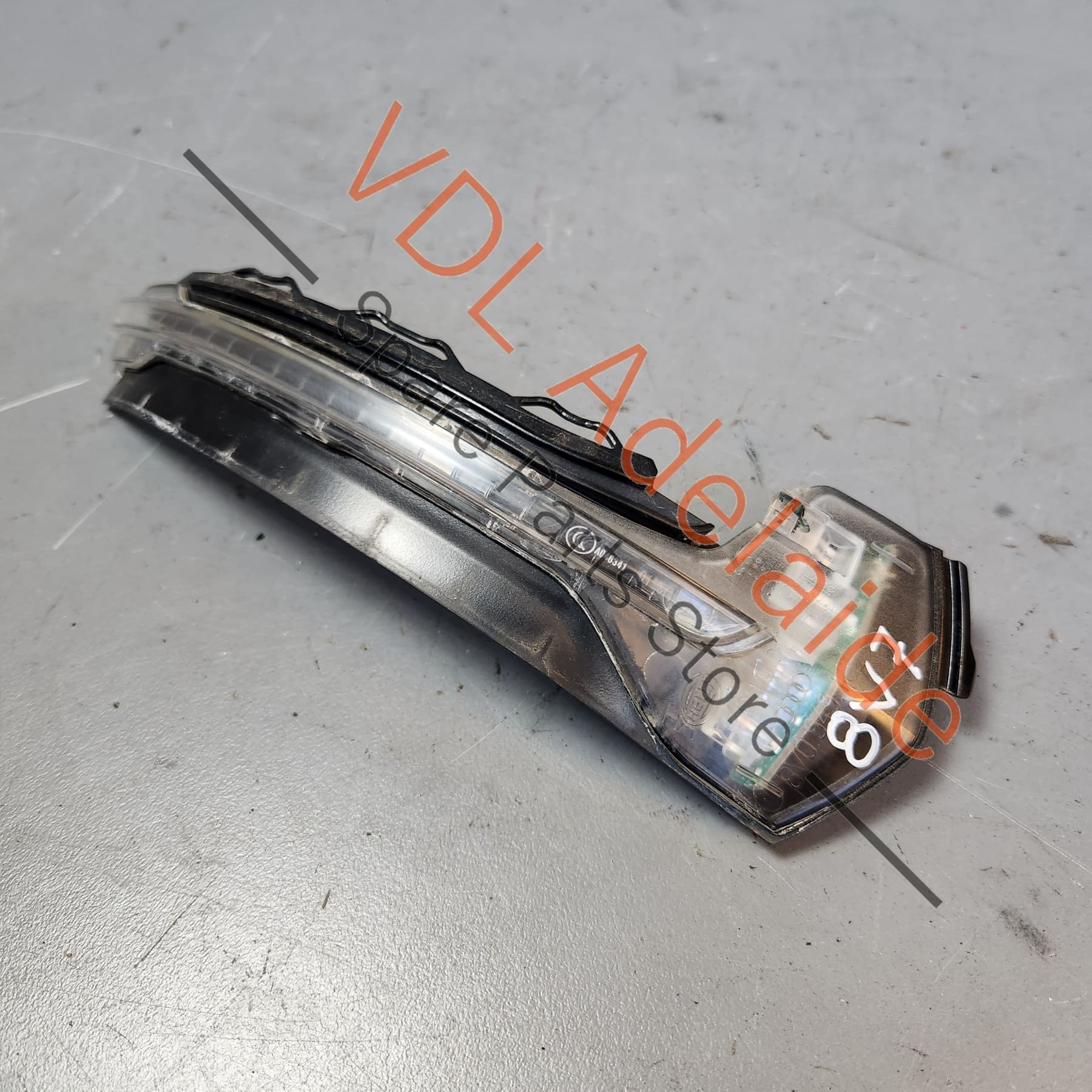 Audi A3 S3 RS3 8V Right Side Mirror Indicator Light Flasher 8V0949102