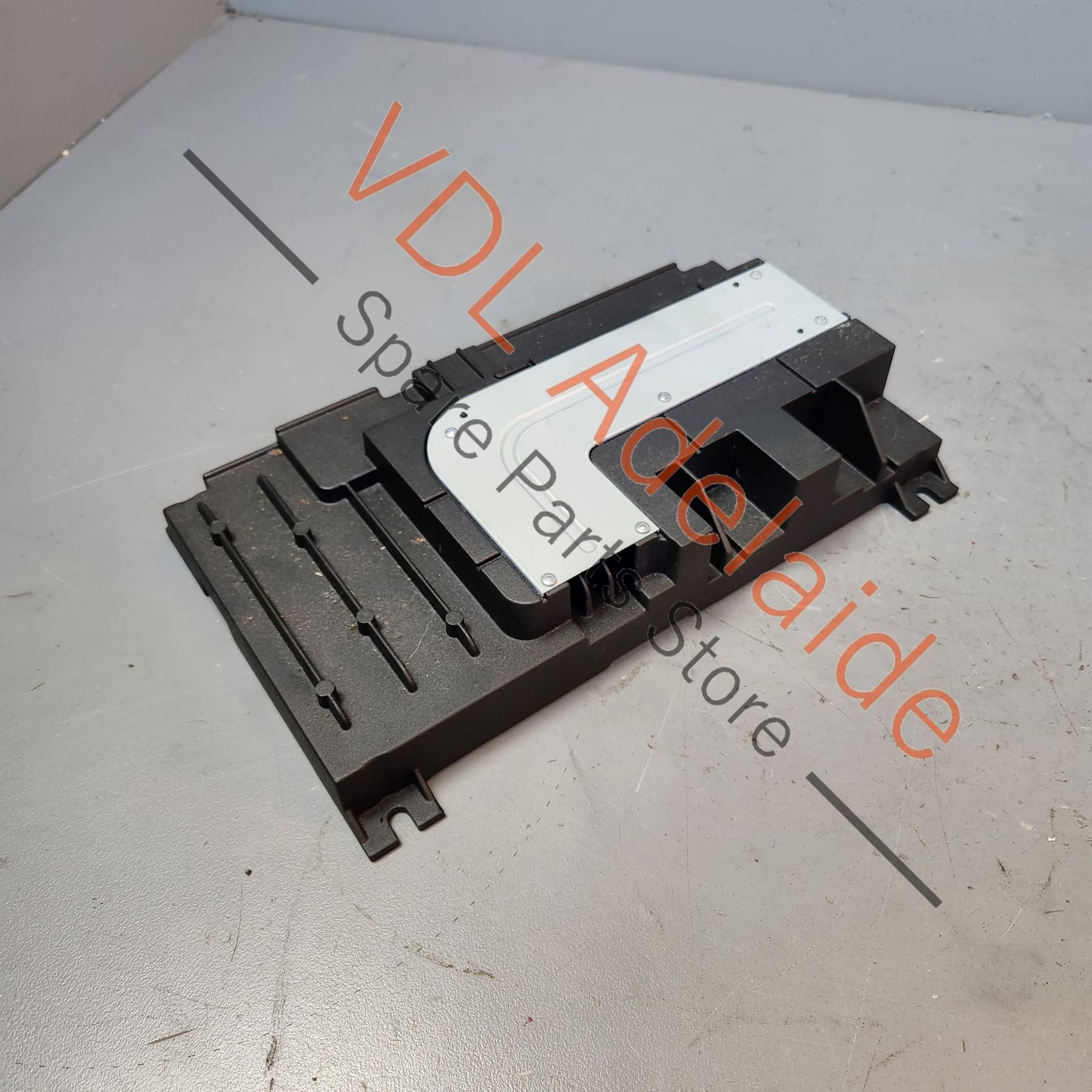 Audi A3 S3 RS3 8V Premium BOSE Amplifier for Sound System 8V0035465D - Image 5