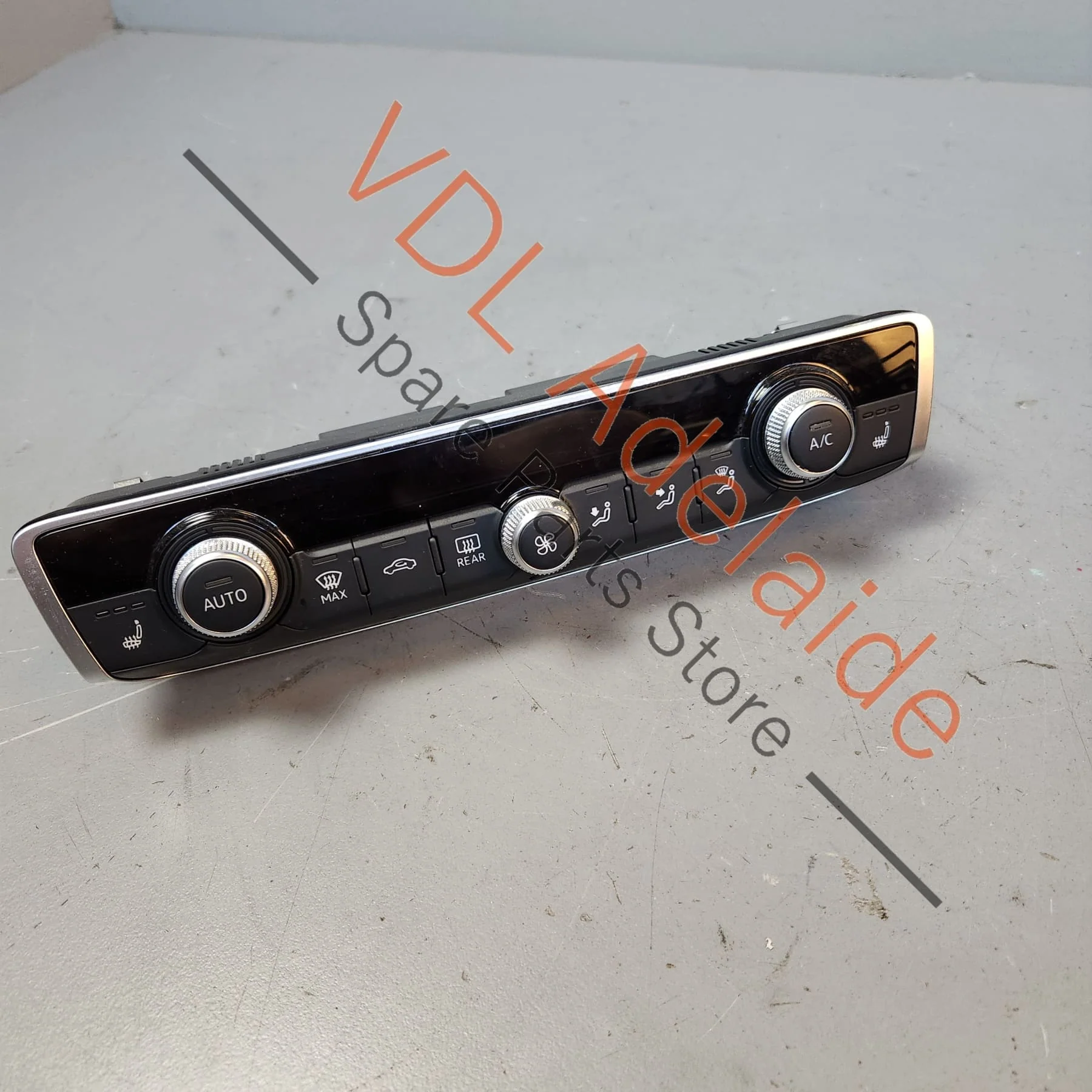 Audi A3 S3 RS3 8V Air Conditioning Control Switch 8V0820043D