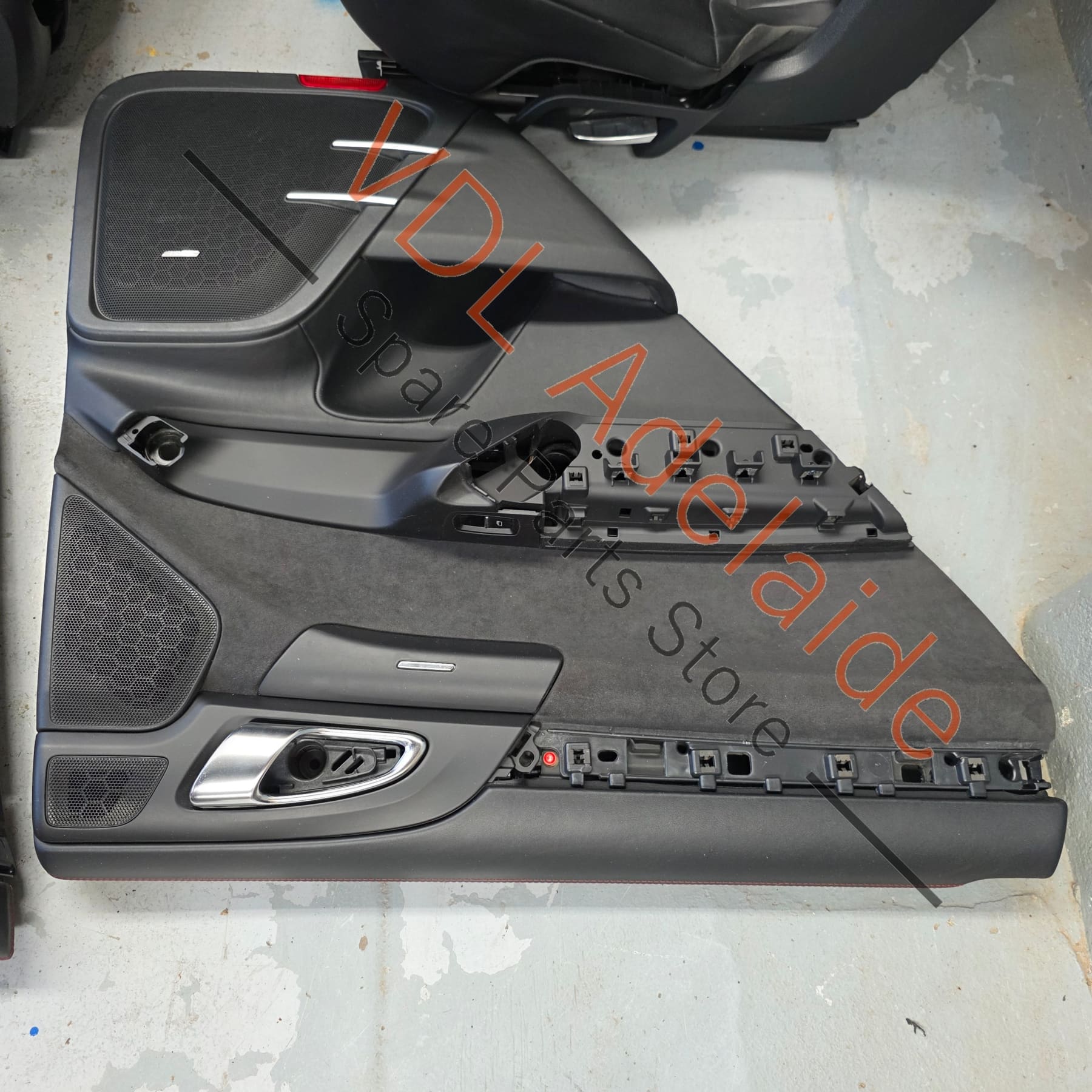 Porsche Cayenne 958 GTS Interior Set of Alcantara Seats & Door Cards - Image 18