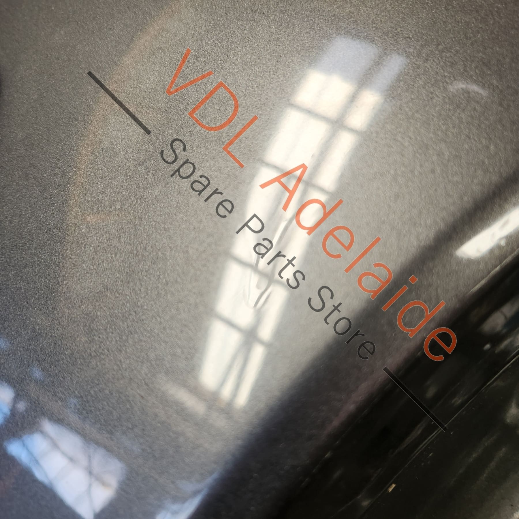 Porsche Cayenne 958 Rear Hatch Boot Lid Panel Meteor Gray Metallic M7W/9Q Incl rear spoiler 95851293901 - Image 6