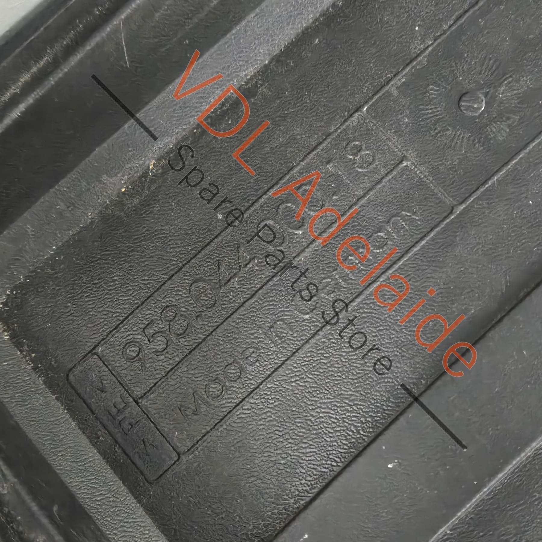 Porsche Cayenne 958 Genuine OEM Boot Liner Protection Rubber Mat 95804400018 - Image 6