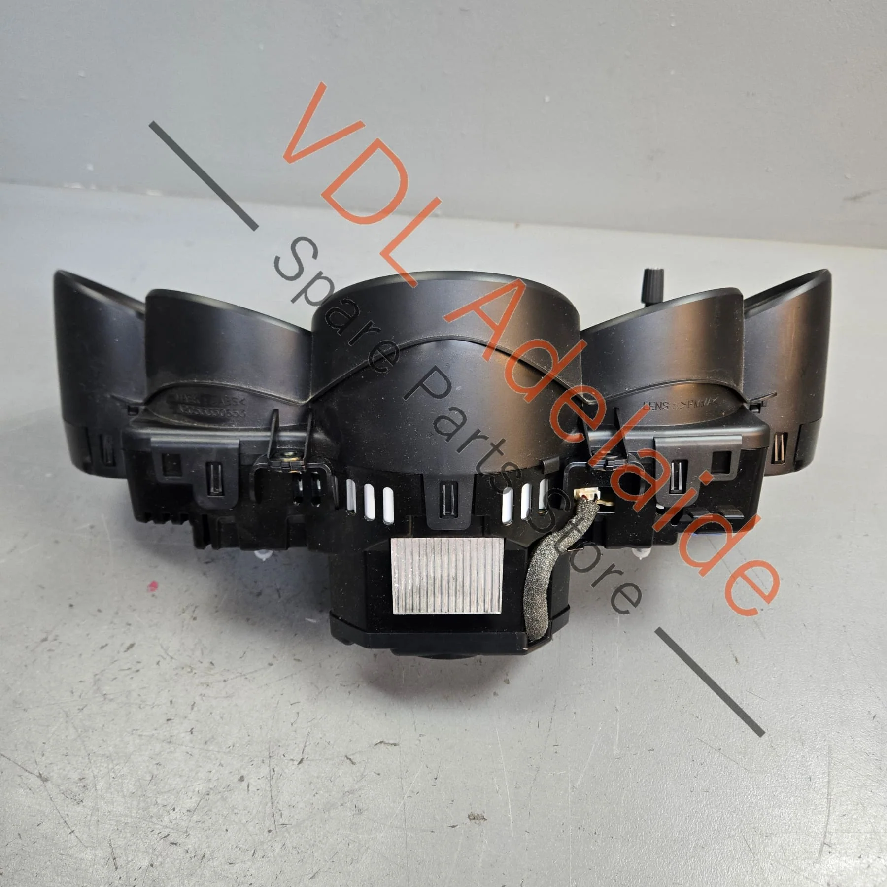 Porsche Cayenne 958 3.0 Hybrid Instrument Cluster 95864115411 7P5920903C - Image 7