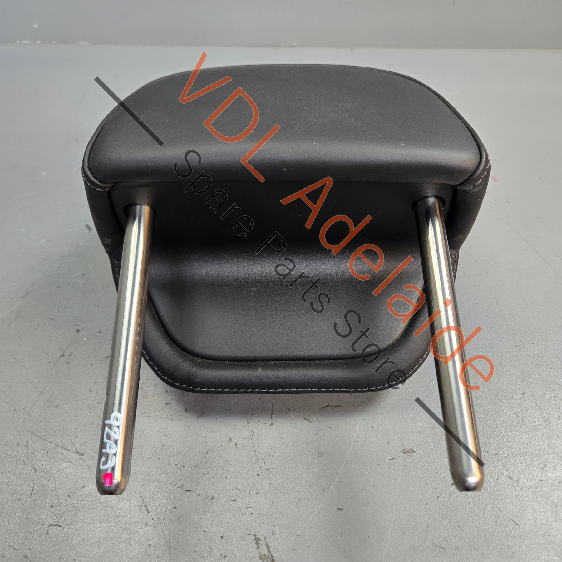 Porsche Cayenne 958 Head Rest Headrest Black Leather Rear Seat Centre 95852290020 8YR - Image 7