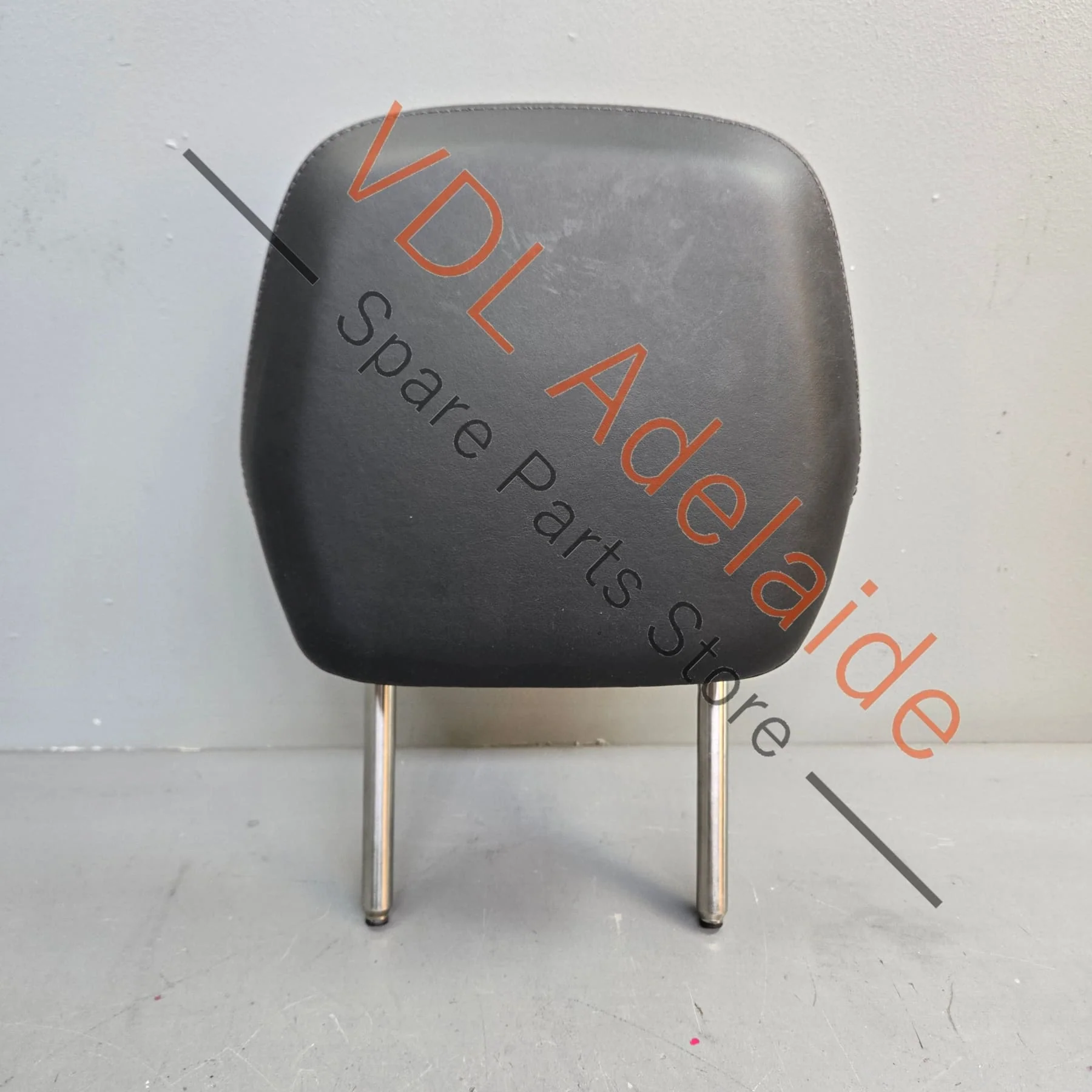 Porsche Cayenne 958 Head Rest Headrest Black Leather Rear Seat Right 95852282200 8YR - Image 4