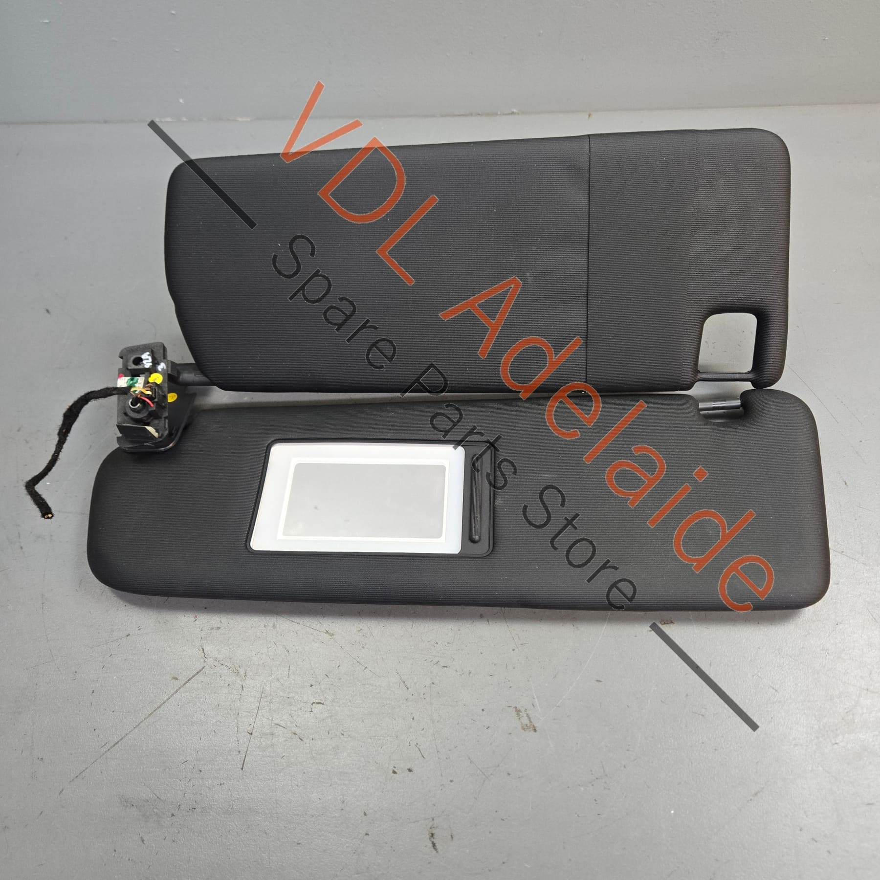 Porsche Cayenne 958 Left Side Sun Visor 95873155127 AY1 7P0857551
