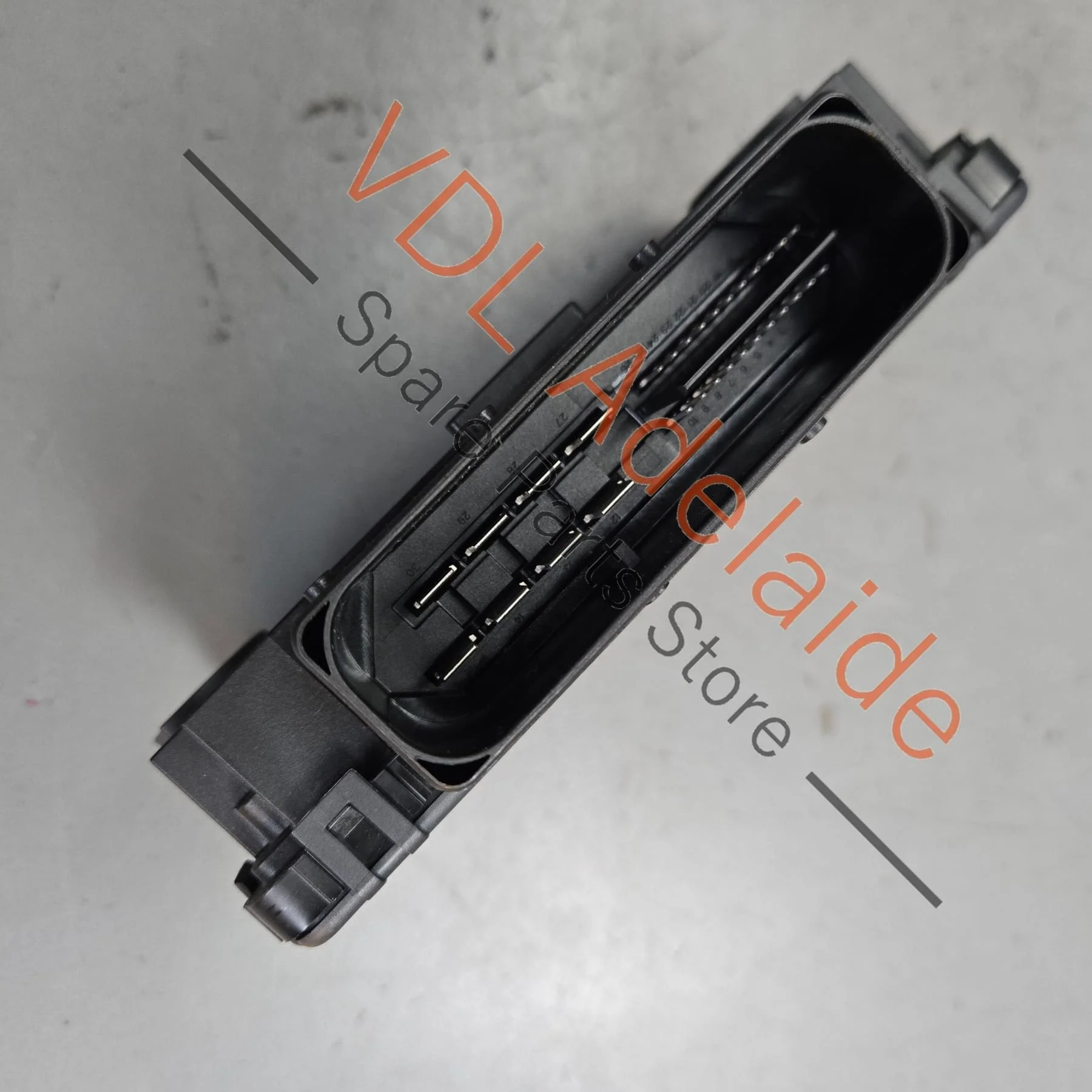 Porsche Cayenne 958 92A EPB Parking Park Brake Control Unit ECU 7P0907801C 95861810902 - Image 4