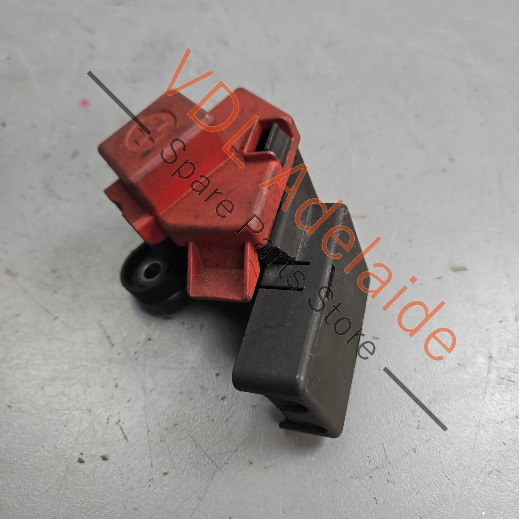 Porsche Cayenne Touareg Q7 Engine Bay Battery Cable Jump Connection Box Point Joint 95861120200 - Image 5
