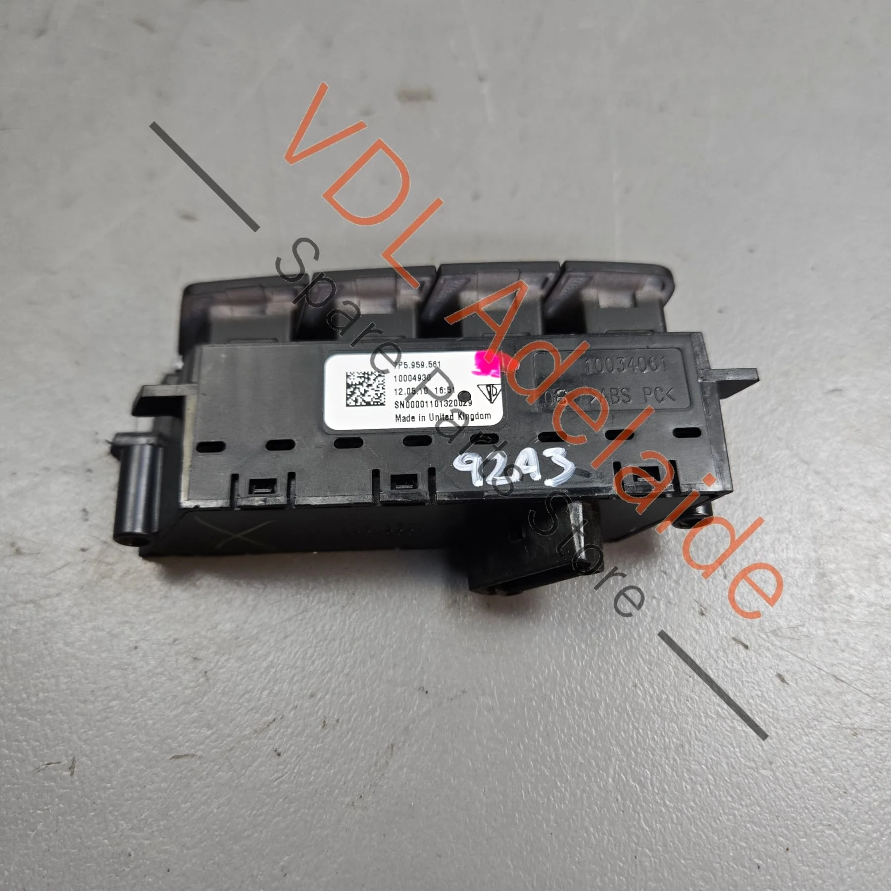 Porsche Cayenne 958 Left Memory Seat Switch 95861310300 7P5959561 - Image 2