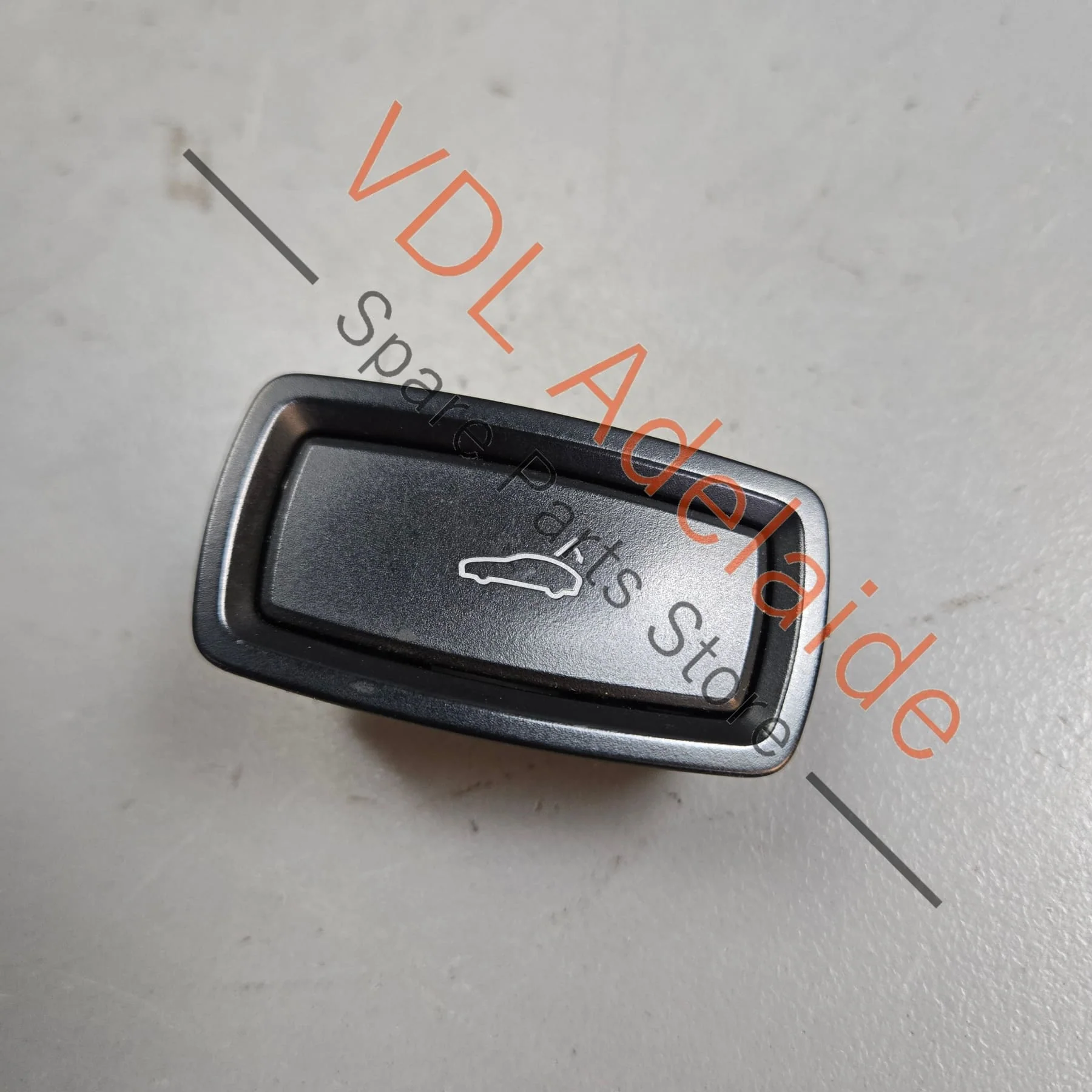 Porsche Cayenne 958 Electric Automatic Rear Boot Trunk Release Close Button 7PP959832K 7PP959832F