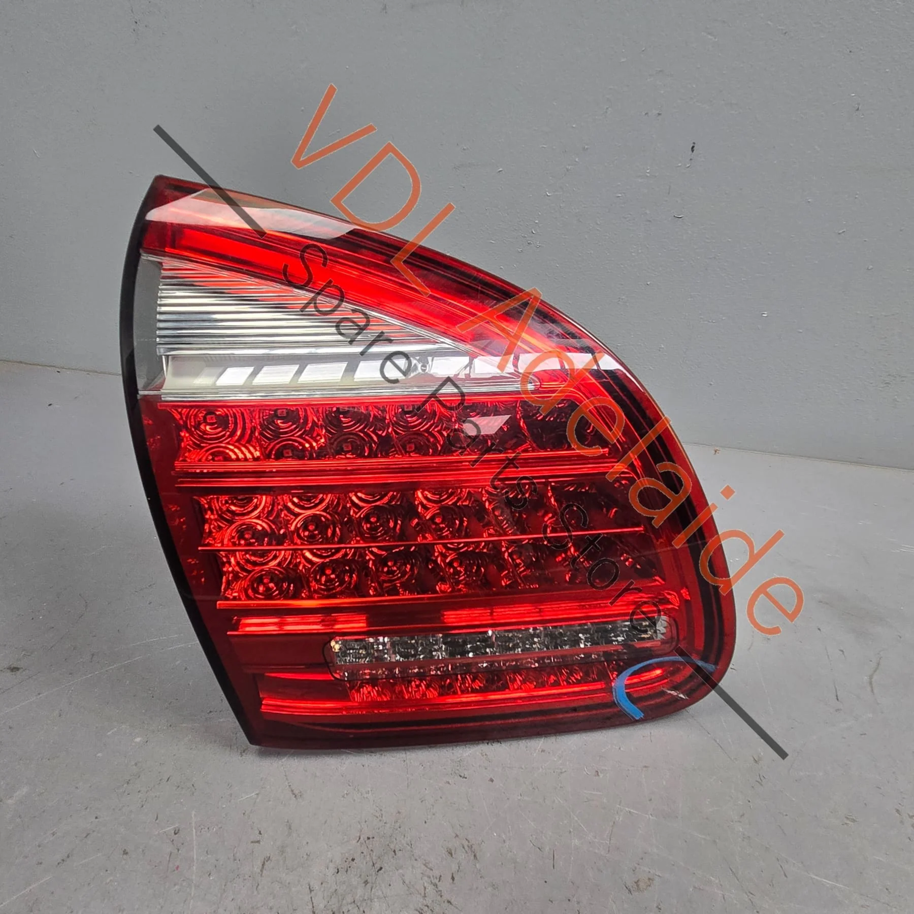 Porsche Cayenne 958 Left Rear Inner Tail Light 95863109301 7P5945093K 958945093 **Discounted stock, minor chip**