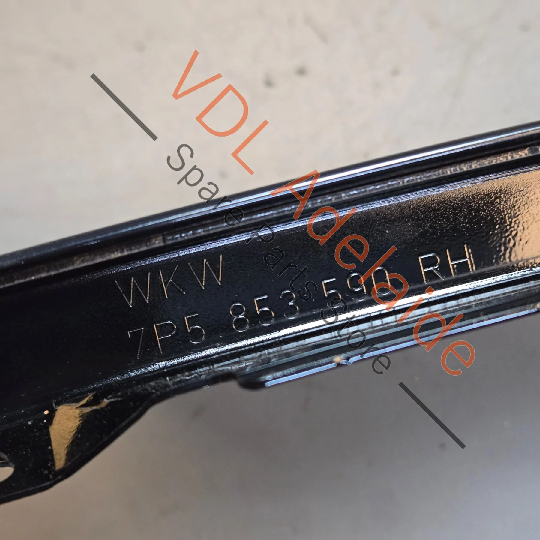 Porsche Cayenne Rear Right Door C Pillar Exterior Moulding Trim 95855959000 GW1 7P5853590B Gloss Black - Image 9
