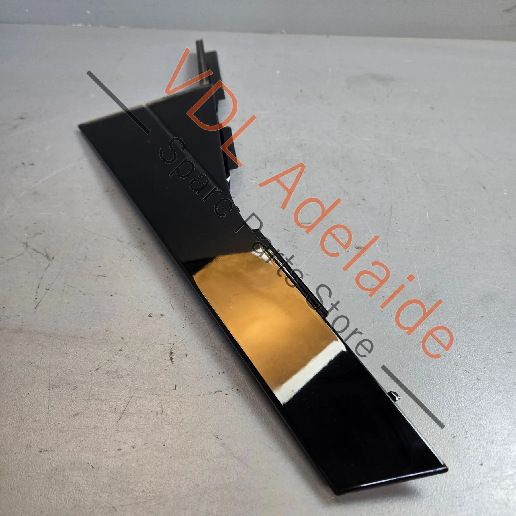 Porsche Cayenne Rear Left Door C Pillar Exterior Moulding Trim 95855958901 GW1 7P5853589B Gloss Black - Image 3