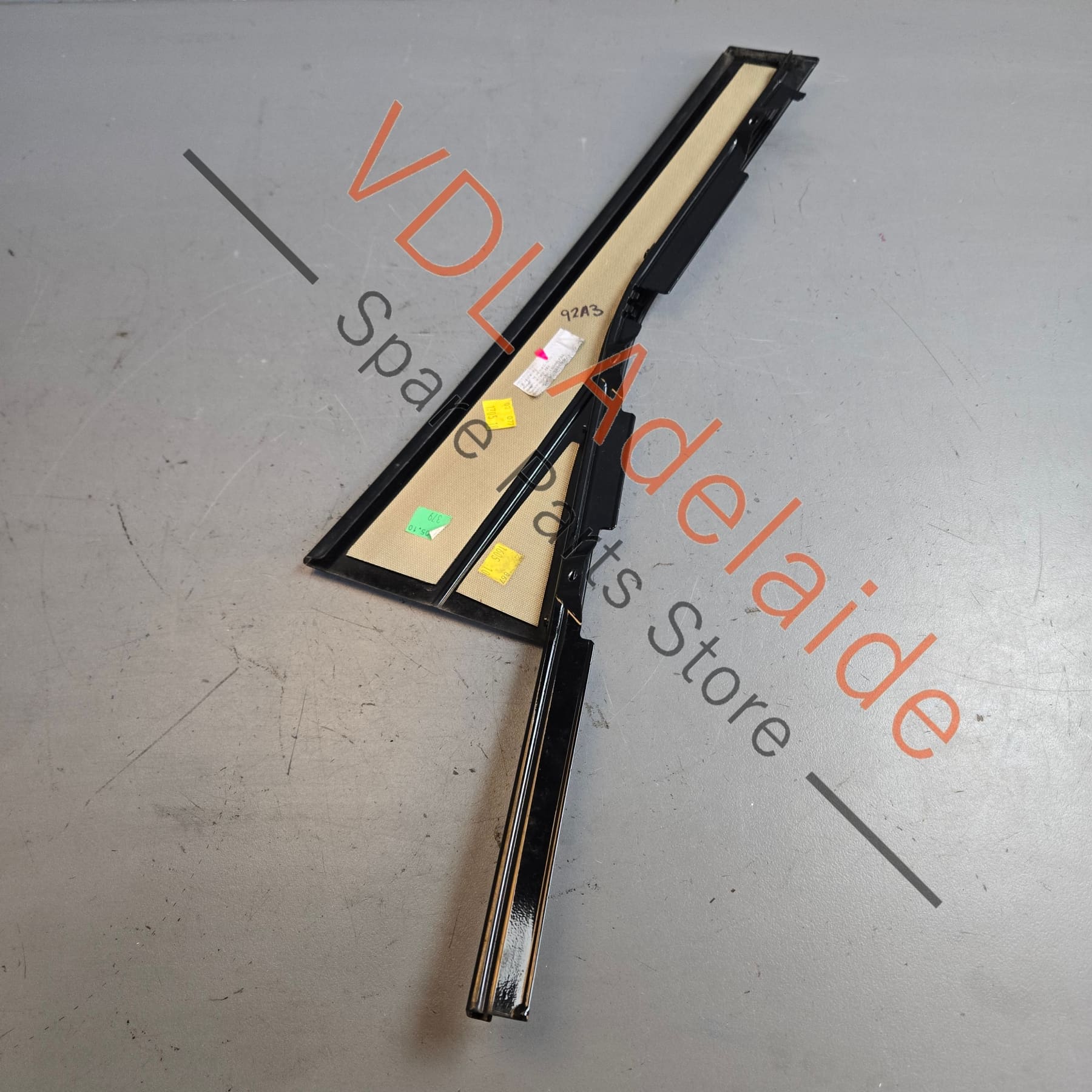 Porsche Cayenne Rear Left Door C Pillar Exterior Moulding Trim 95855958901 GW1 7P5853589B Gloss Black - Image 4