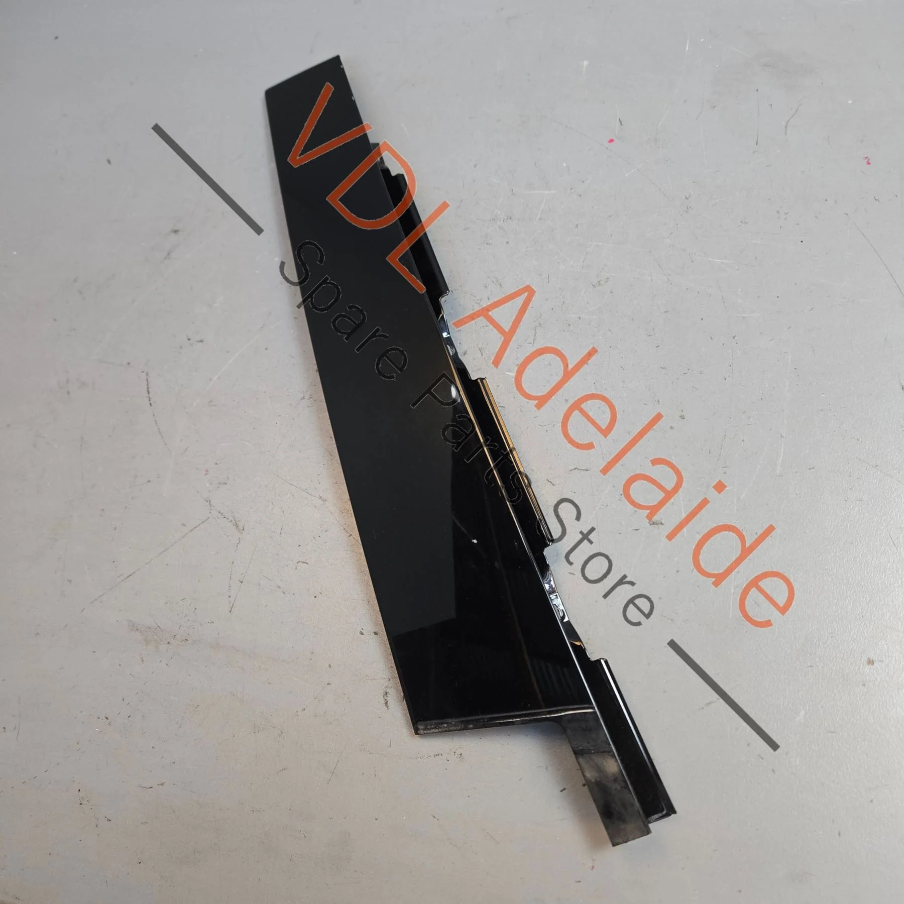 Porsche Cayenne Front Right Door B Pillar Exterior Moulding Trim 7P5853318 95855931801 GW1 Gloss Black